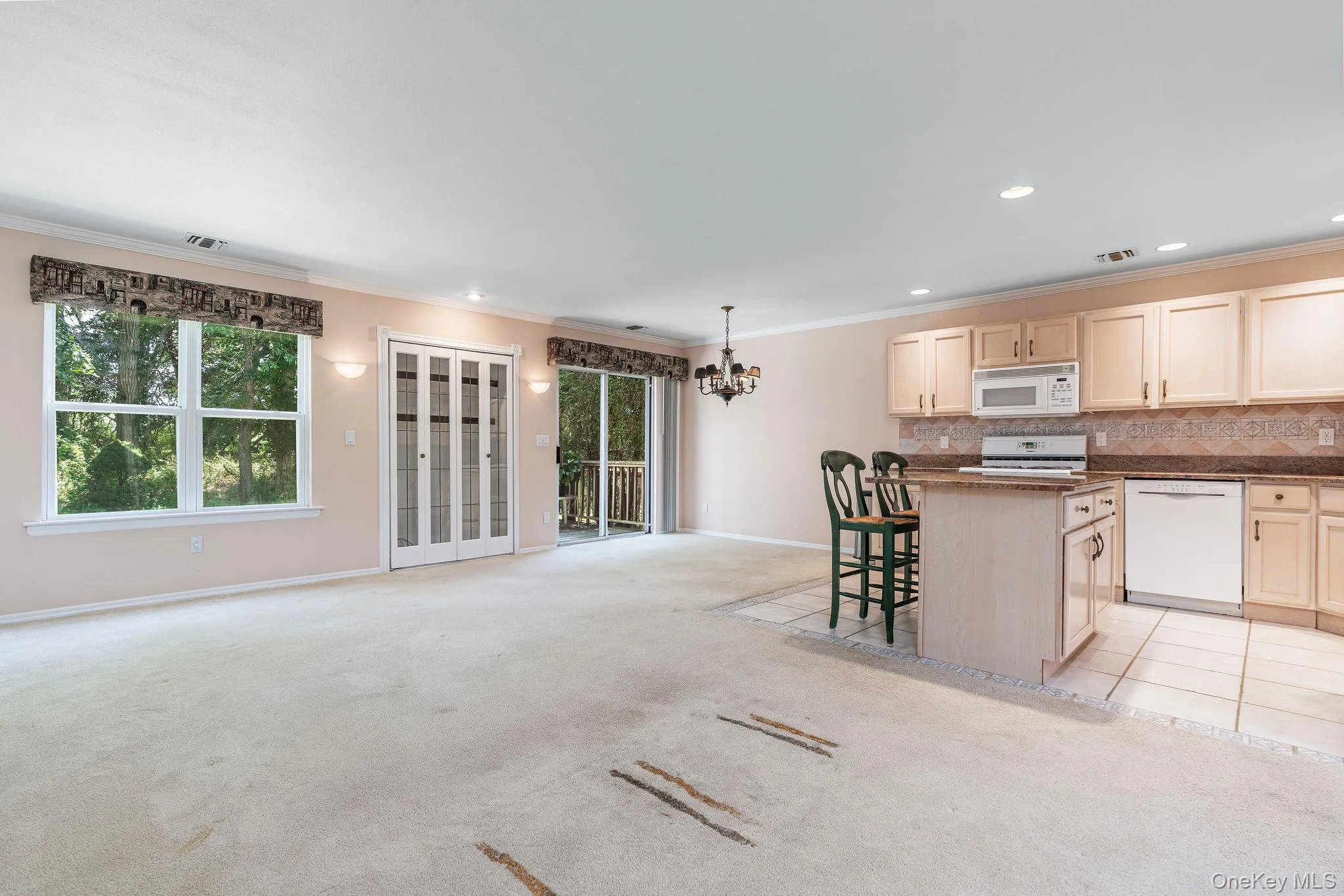 406 Willow Pond Drive, Riverhead, NY, 2 Bedrooms Bedrooms, 5 Rooms Rooms,2 BathroomsBathrooms,Residential,For Rent,Willow Pond,0,1037056 406 Willow Pond Drive, Riverhead, NY, 2 Bedrooms Bedrooms, 5 Rooms Rooms,2 BathroomsBathrooms,Residential,For Rent,Willow Pond,0,1037056