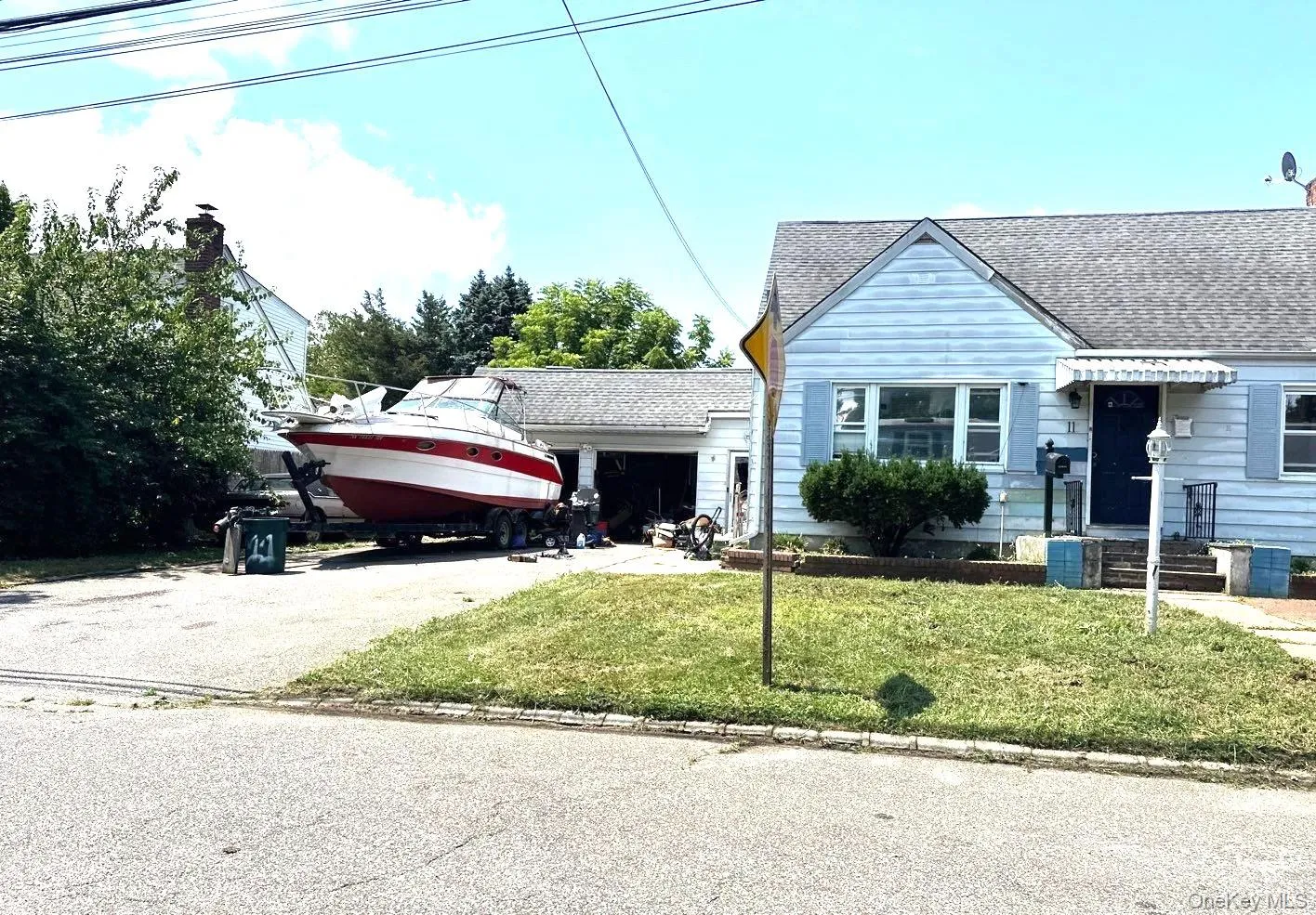 11 Stevens Place, Huntington, NY, 4 Bedrooms Bedrooms, 7 Rooms Rooms,2 BathroomsBathrooms,Residential,For Rent,Stevens,0,1037057 11 Stevens Place, Huntington, NY, 4 Bedrooms Bedrooms, 7 Rooms Rooms,2 BathroomsBathrooms,Residential,For Rent,Stevens,0,1037057