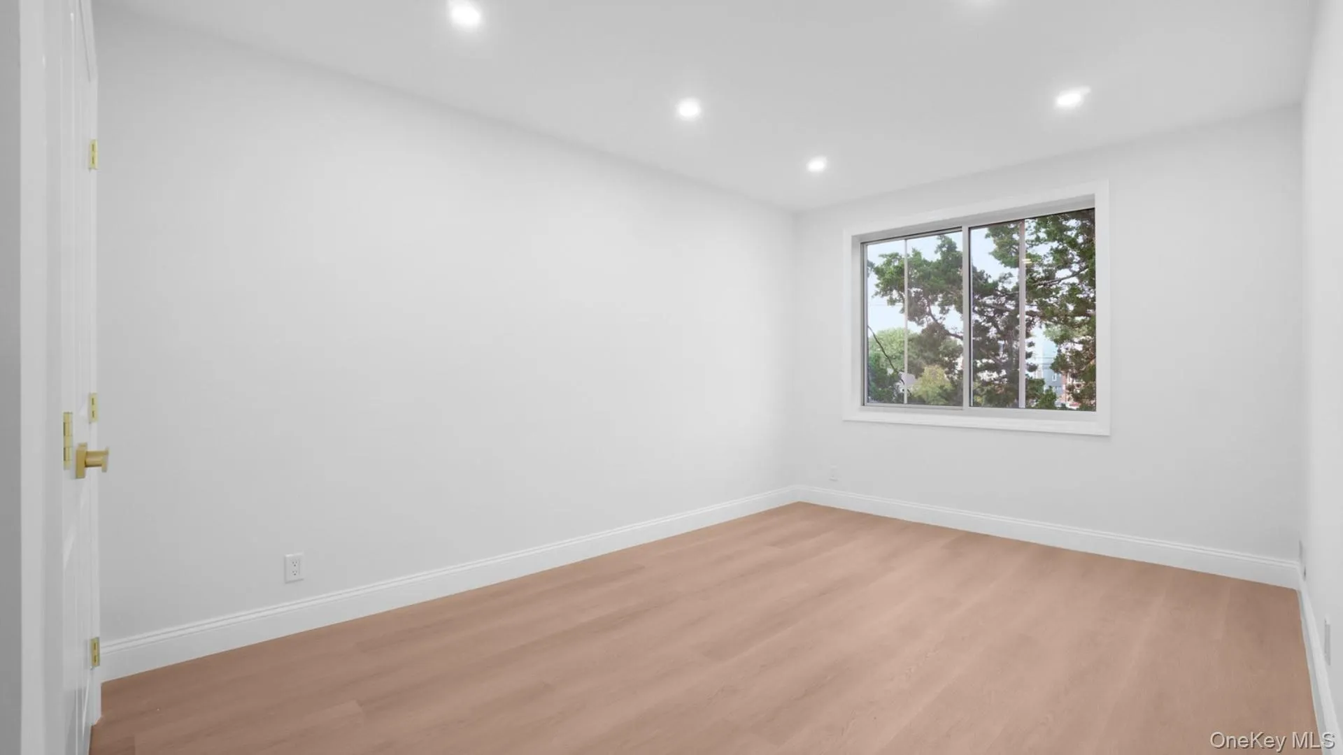 263 Quincy Avenue, New York, NY, 5 Bedrooms Bedrooms, 8 Rooms Rooms,2 BathroomsBathrooms,Residential,For Rent,Quincy,0,1037059 263 Quincy Avenue, New York, NY, 5 Bedrooms Bedrooms, 8 Rooms Rooms,2 BathroomsBathrooms,Residential,For Rent,Quincy,0,1037059