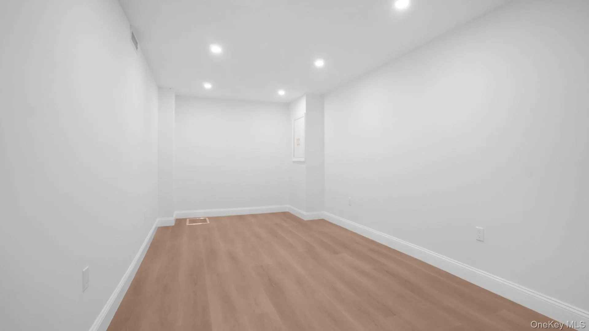 263 Quincy Avenue, New York, NY, 5 Bedrooms Bedrooms, 8 Rooms Rooms,2 BathroomsBathrooms,Residential,For Rent,Quincy,0,1037059 263 Quincy Avenue, New York, NY, 5 Bedrooms Bedrooms, 8 Rooms Rooms,2 BathroomsBathrooms,Residential,For Rent,Quincy,0,1037059