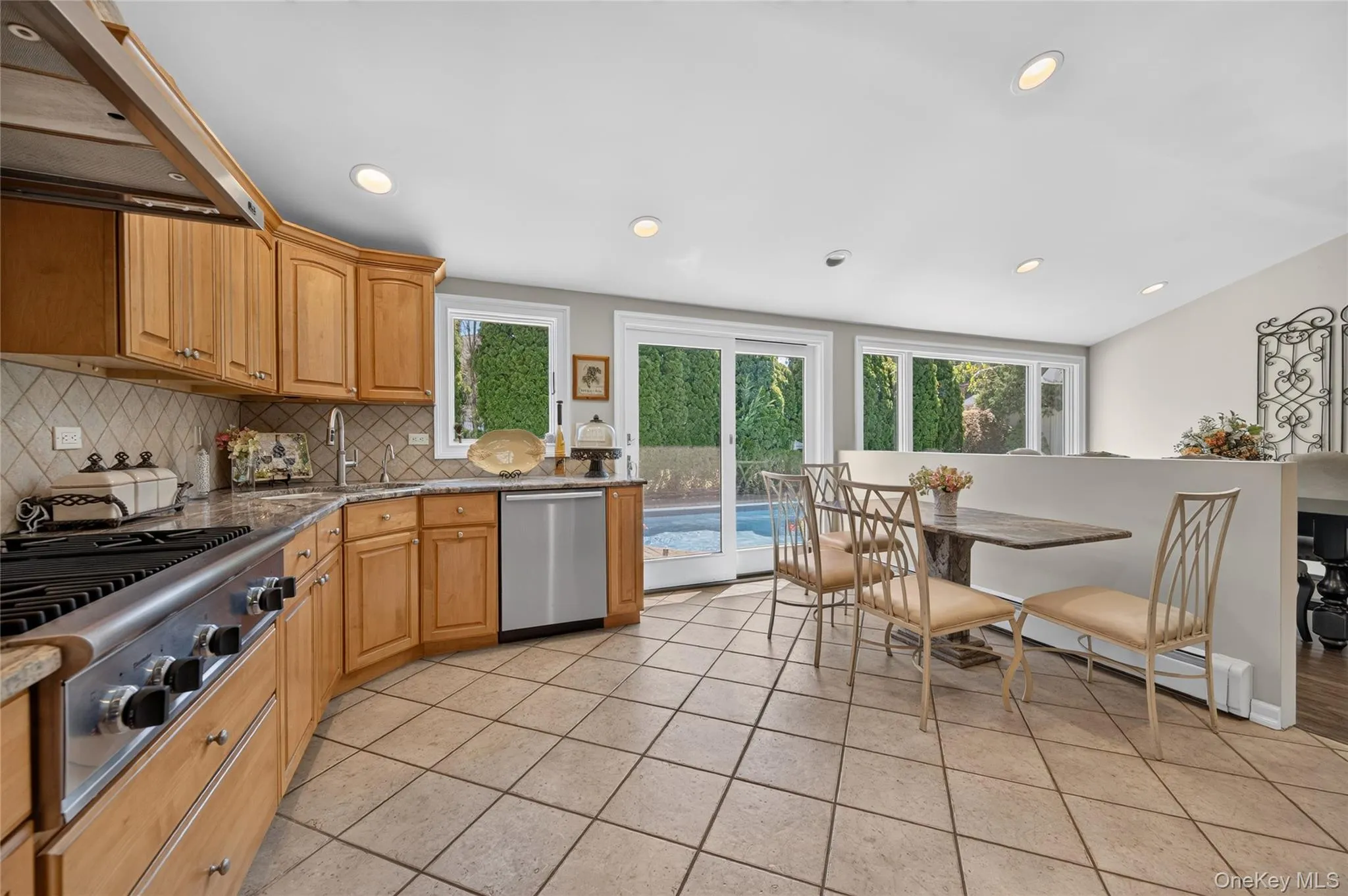 1 Ryan Court, Oyster Bay, NY, 3 Bedrooms Bedrooms, 7 Rooms Rooms,2 BathroomsBathrooms,Residential,For Rent,Ryan,0,1037062 1 Ryan Court, Oyster Bay, NY, 3 Bedrooms Bedrooms, 7 Rooms Rooms,2 BathroomsBathrooms,Residential,For Rent,Ryan,0,1037062