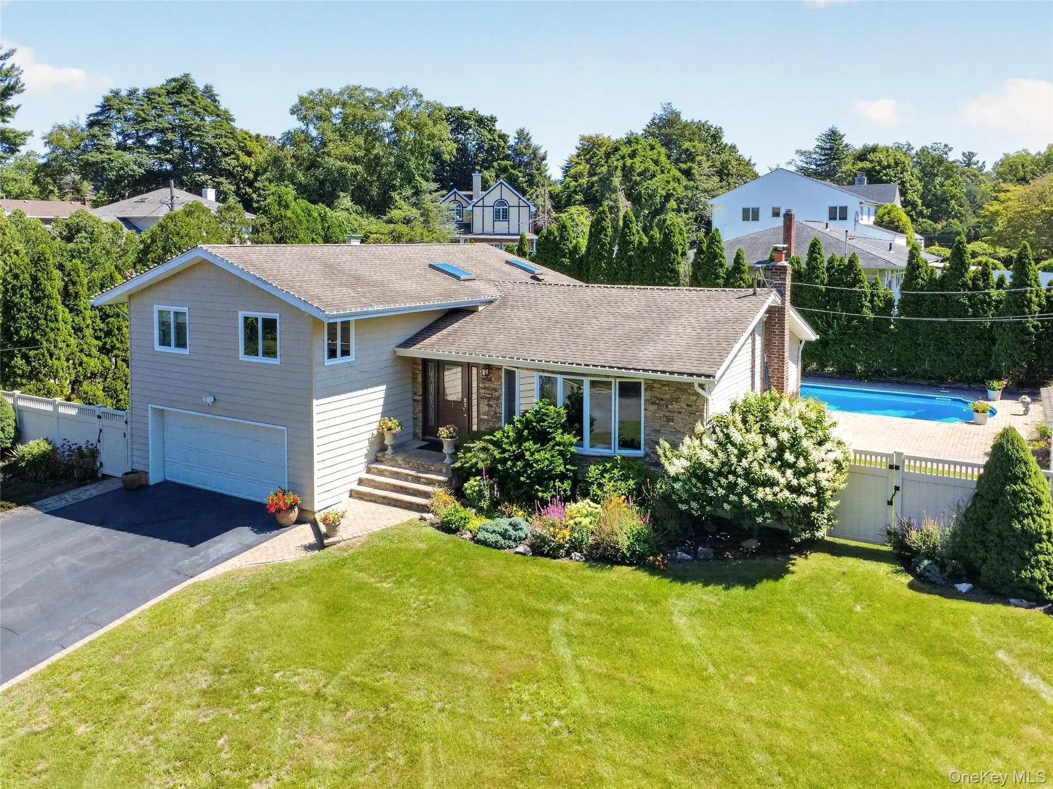 1 Ryan Court, Oyster Bay, NY, 3 Bedrooms Bedrooms, 7 Rooms Rooms,2 BathroomsBathrooms,Residential,For Rent,Ryan,0,1037062 1 Ryan Court, Oyster Bay, NY, 3 Bedrooms Bedrooms, 7 Rooms Rooms,2 BathroomsBathrooms,Residential,For Rent,Ryan,0,1037062