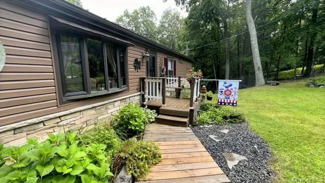 231 Traverse Road, Out Of Area, PA, 3 Bedrooms Bedrooms, 14 Rooms Rooms,3 BathroomsBathrooms,Residential,For Rent,Traverse,0,1037068 231 Traverse Road, Out Of Area, PA, 3 Bedrooms Bedrooms, 14 Rooms Rooms,3 BathroomsBathrooms,Residential,For Rent,Traverse,0,1037068