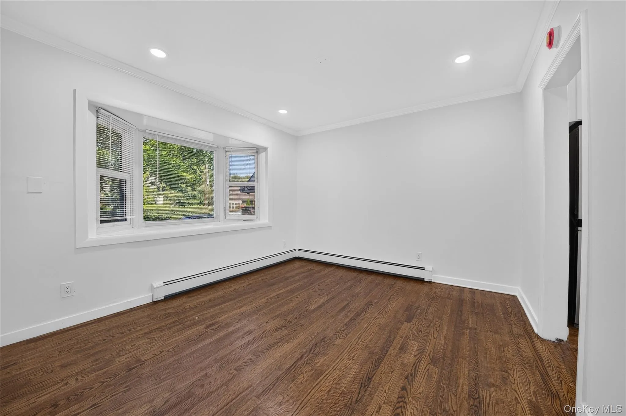 10 Field Place, Huntington, NY, 4 Bedrooms Bedrooms, 8 Rooms Rooms,2 BathroomsBathrooms,Residential,For Rent,Field,0,1037069 10 Field Place, Huntington, NY, 4 Bedrooms Bedrooms, 8 Rooms Rooms,2 BathroomsBathrooms,Residential,For Rent,Field,0,1037069