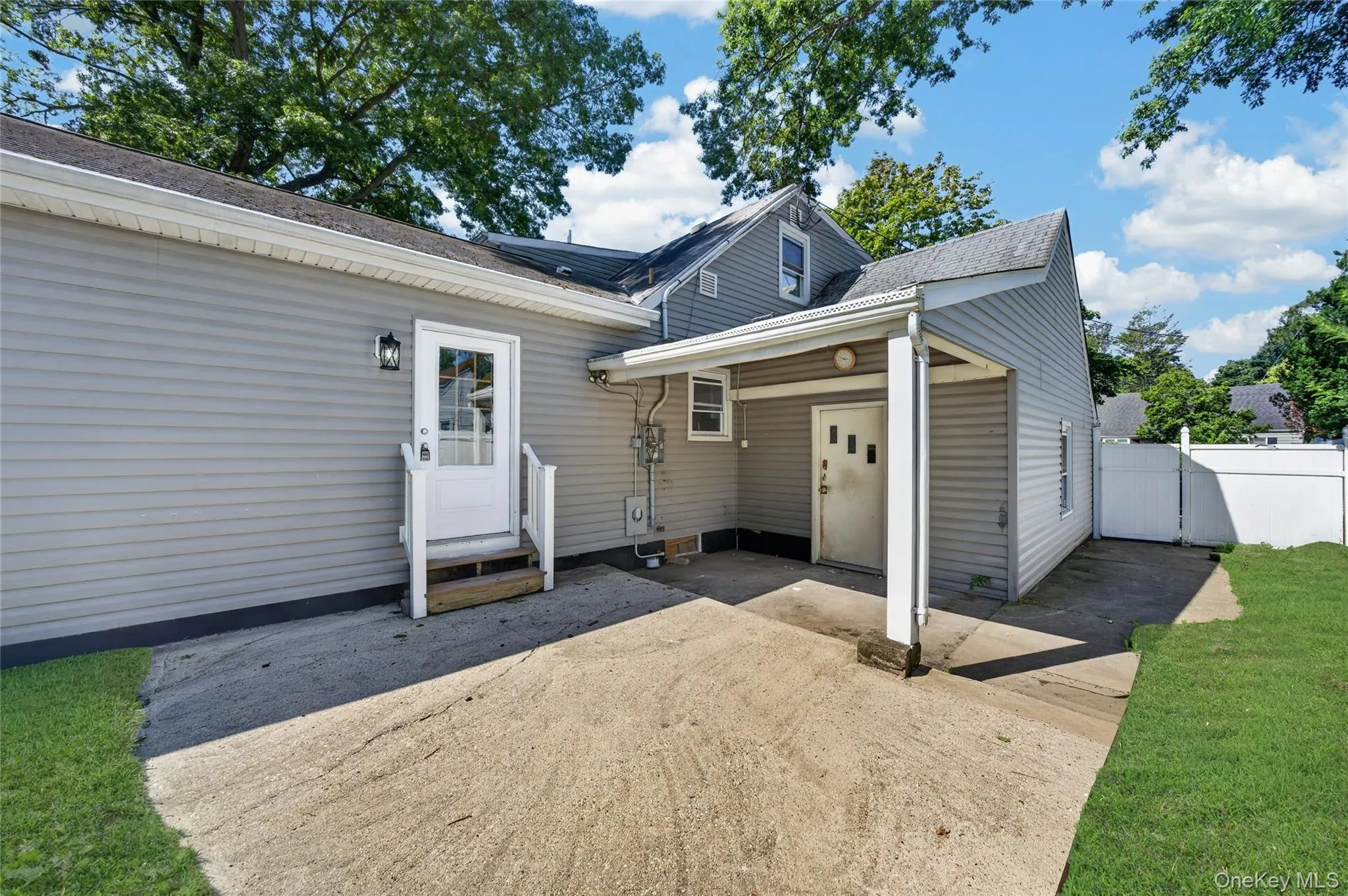 10 Field Place, Huntington, NY, 4 Bedrooms Bedrooms, 8 Rooms Rooms,2 BathroomsBathrooms,Residential,For Rent,Field,0,1037069 10 Field Place, Huntington, NY, 4 Bedrooms Bedrooms, 8 Rooms Rooms,2 BathroomsBathrooms,Residential,For Rent,Field,0,1037069
