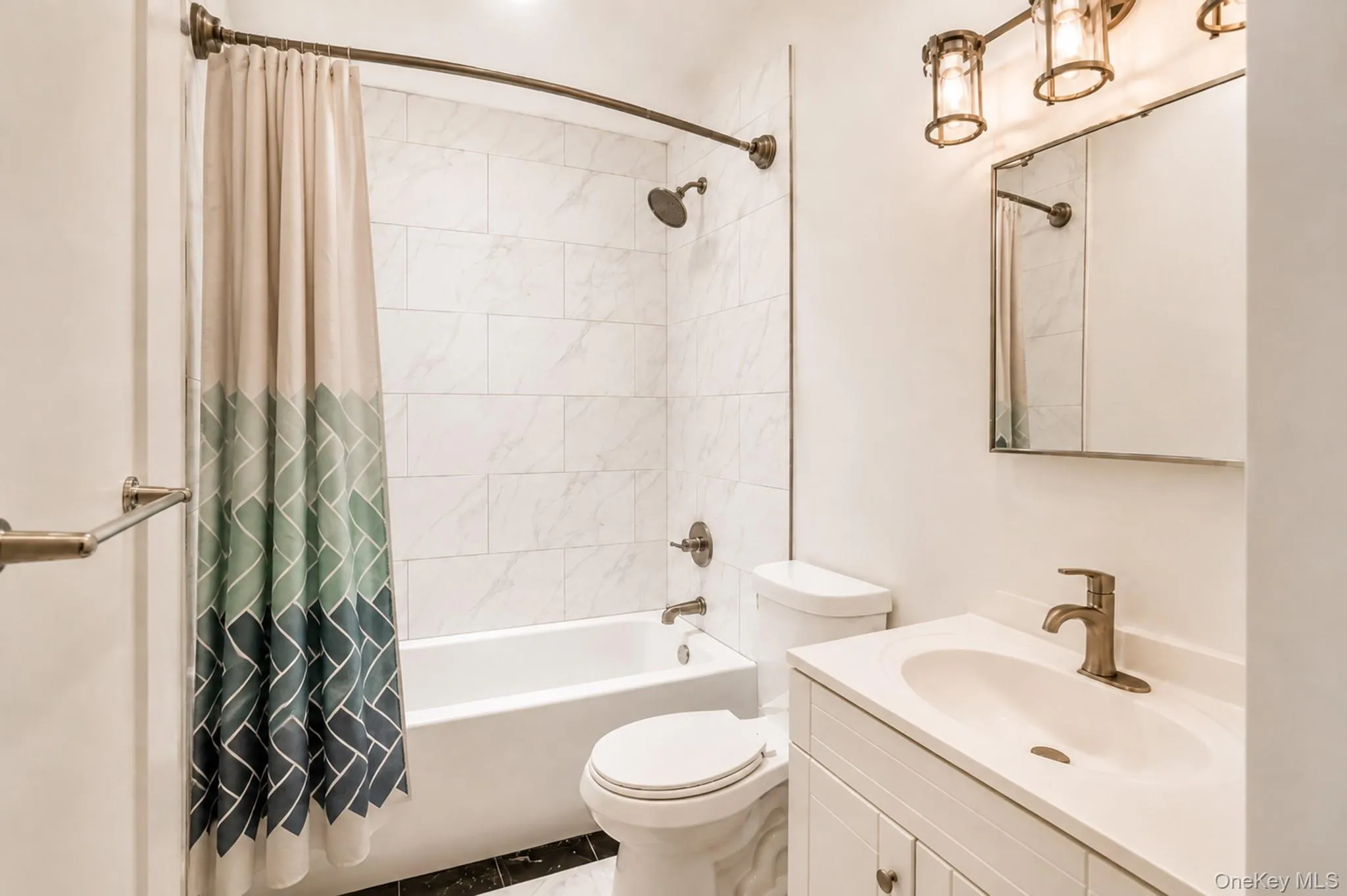 887 Pine Street, New York, NY, 2 Bedrooms Bedrooms, 3 Rooms Rooms,1 BathroomBathrooms,Residential Lease,For Rent,Pine,0,1037071 887 Pine Street, New York, NY, 2 Bedrooms Bedrooms, 3 Rooms Rooms,1 BathroomBathrooms,Residential Lease,For Rent,Pine,0,1037071