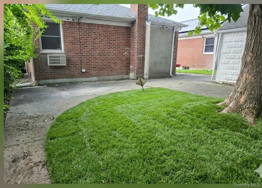 6515 180th Street, New York, NY, 3 Bedrooms Bedrooms, 7 Rooms Rooms,2 BathroomsBathrooms,Residential,For Rent,180th,0,1037072 6515 180th Street, New York, NY, 3 Bedrooms Bedrooms, 7 Rooms Rooms,2 BathroomsBathrooms,Residential,For Rent,180th,0,1037072