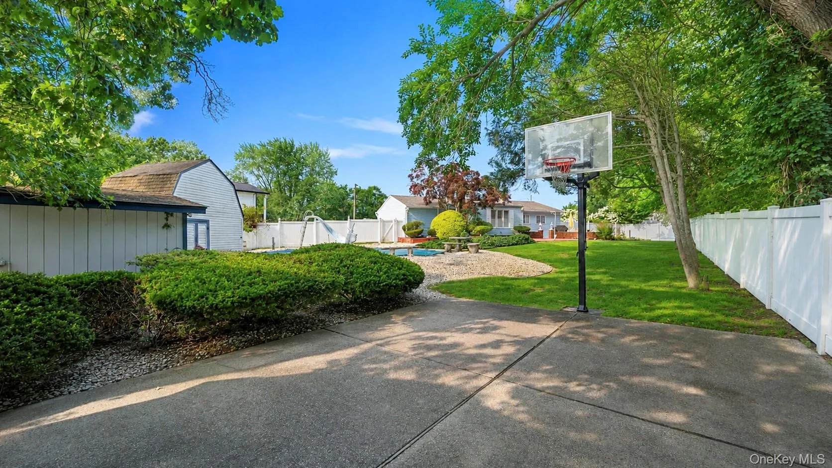 12 Heather Court, Brookhaven, NY, 3 Bedrooms Bedrooms, 6 Rooms Rooms,2 BathroomsBathrooms,Residential,For Rent,Heather,0,1037073 12 Heather Court, Brookhaven, NY, 3 Bedrooms Bedrooms, 6 Rooms Rooms,2 BathroomsBathrooms,Residential,For Rent,Heather,0,1037073