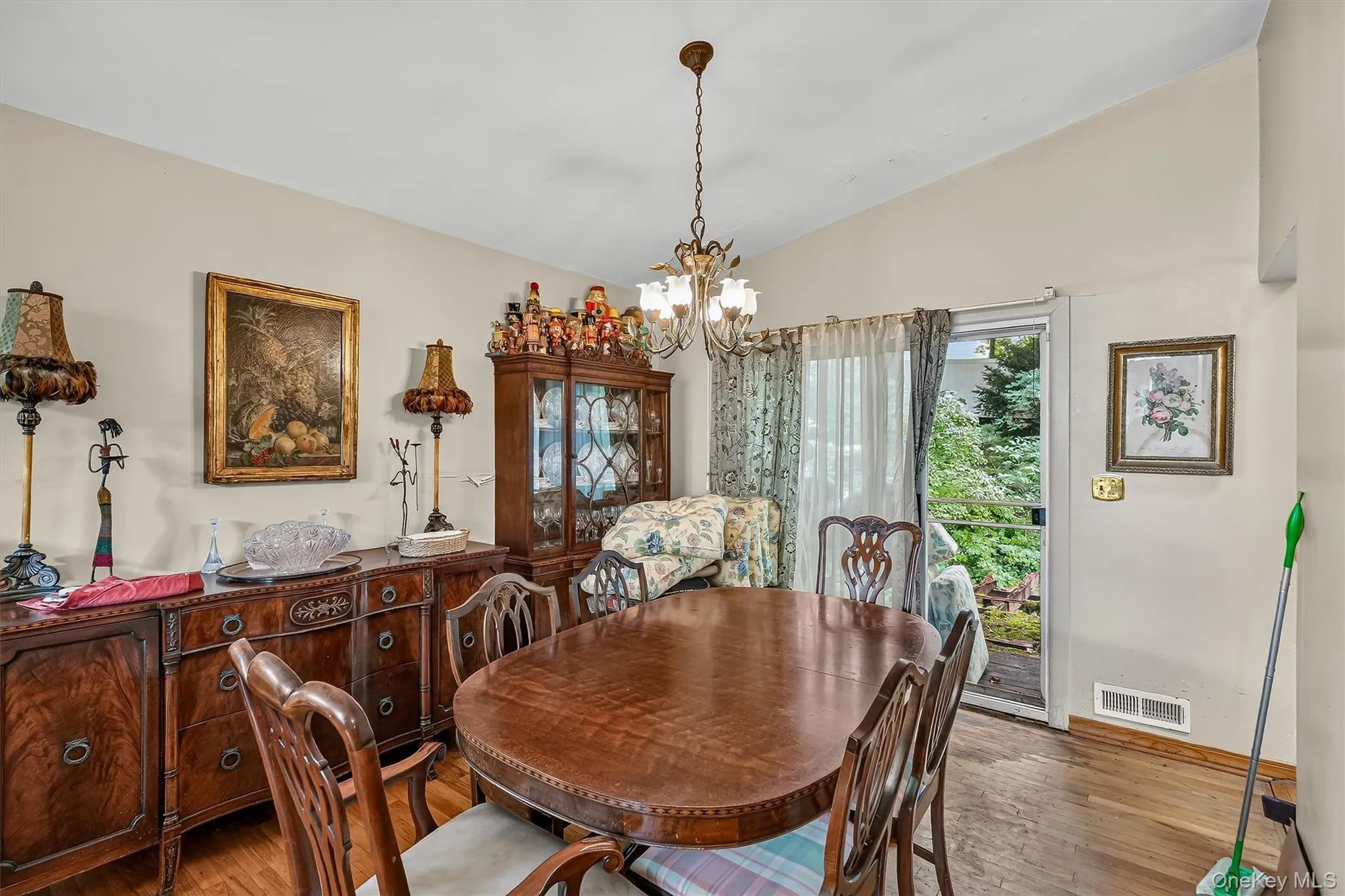 69 Stonewall Circle, Greenburgh, NY, 3 Bedrooms Bedrooms, 8 Rooms Rooms,2 BathroomsBathrooms,Residential,For Rent,Stonewall,0,1037074 69 Stonewall Circle, Greenburgh, NY, 3 Bedrooms Bedrooms, 8 Rooms Rooms,2 BathroomsBathrooms,Residential,For Rent,Stonewall,0,1037074