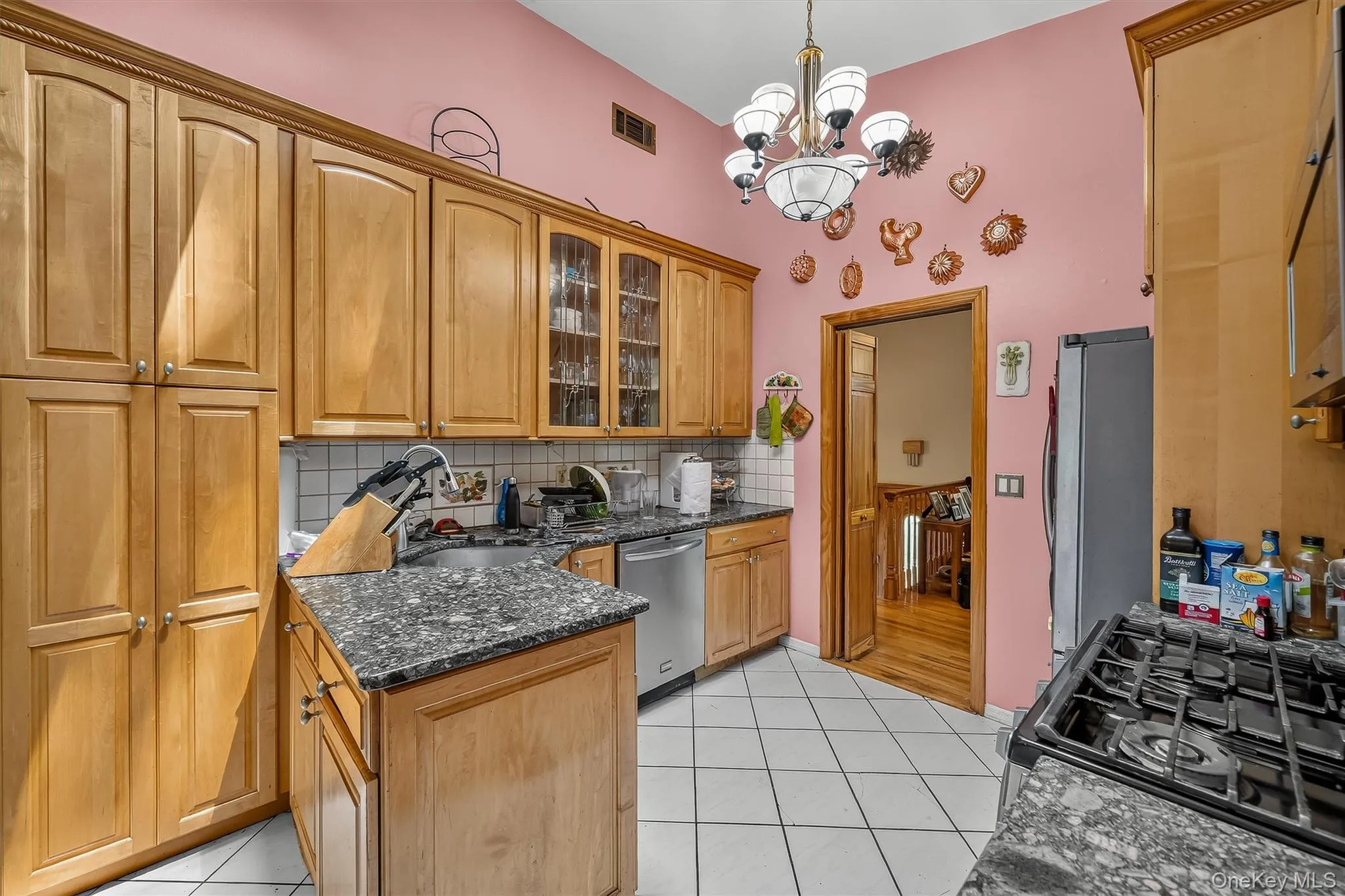 69 Stonewall Circle, Greenburgh, NY, 3 Bedrooms Bedrooms, 8 Rooms Rooms,2 BathroomsBathrooms,Residential,For Rent,Stonewall,0,1037074 69 Stonewall Circle, Greenburgh, NY, 3 Bedrooms Bedrooms, 8 Rooms Rooms,2 BathroomsBathrooms,Residential,For Rent,Stonewall,0,1037074
