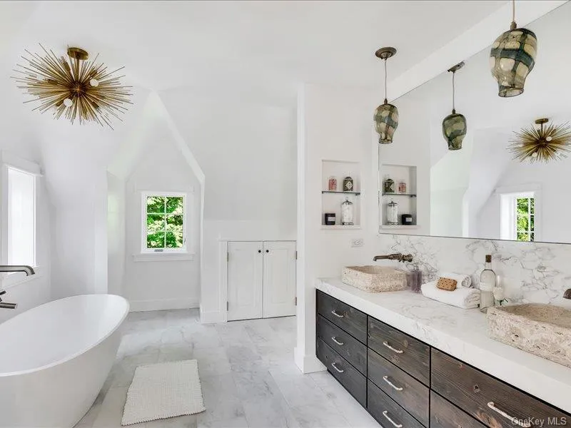 674 Crescent Avenue, Saratoga Springs, NY, 4 Bedrooms Bedrooms, 11 Rooms Rooms,3 BathroomsBathrooms,Residential,For Rent,Crescent,0,1037085 674 Crescent Avenue, Saratoga Springs, NY, 4 Bedrooms Bedrooms, 11 Rooms Rooms,3 BathroomsBathrooms,Residential,For Rent,Crescent,0,1037085