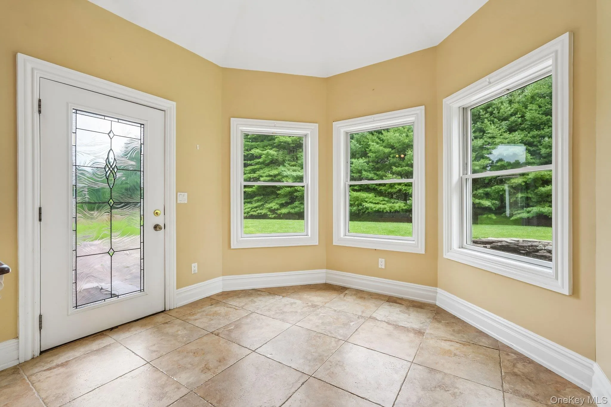 55 Strawtown Road, Clarkstown, NY, 5 Bedrooms Bedrooms, 14 Rooms Rooms,3 BathroomsBathrooms,Residential,For Rent,Strawtown,0,1037097 55 Strawtown Road, Clarkstown, NY, 5 Bedrooms Bedrooms, 14 Rooms Rooms,3 BathroomsBathrooms,Residential,For Rent,Strawtown,0,1037097
