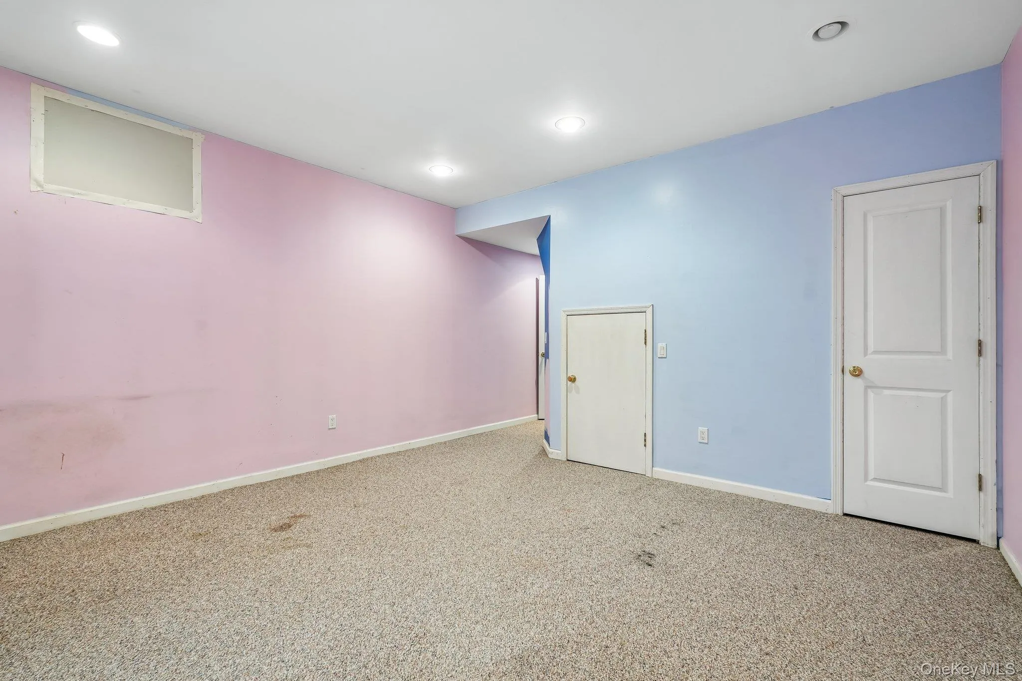 55 Strawtown Road, Clarkstown, NY, 5 Bedrooms Bedrooms, 14 Rooms Rooms,3 BathroomsBathrooms,Residential,For Rent,Strawtown,0,1037097 55 Strawtown Road, Clarkstown, NY, 5 Bedrooms Bedrooms, 14 Rooms Rooms,3 BathroomsBathrooms,Residential,For Rent,Strawtown,0,1037097