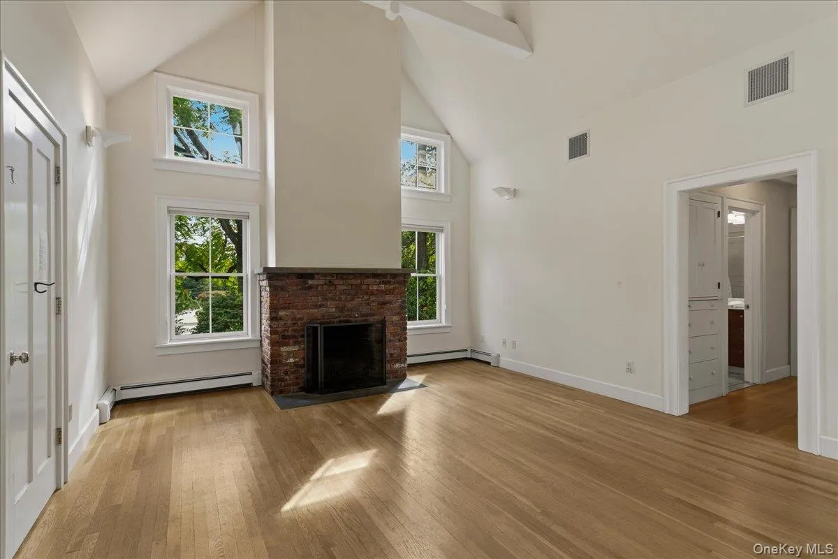 100 Whitlockville Road, Bedford, NY, 3 Bedrooms Bedrooms, 8 Rooms Rooms,3 BathroomsBathrooms,Residential,For Rent,Whitlockville,0,1037099 100 Whitlockville Road, Bedford, NY, 3 Bedrooms Bedrooms, 8 Rooms Rooms,3 BathroomsBathrooms,Residential,For Rent,Whitlockville,0,1037099