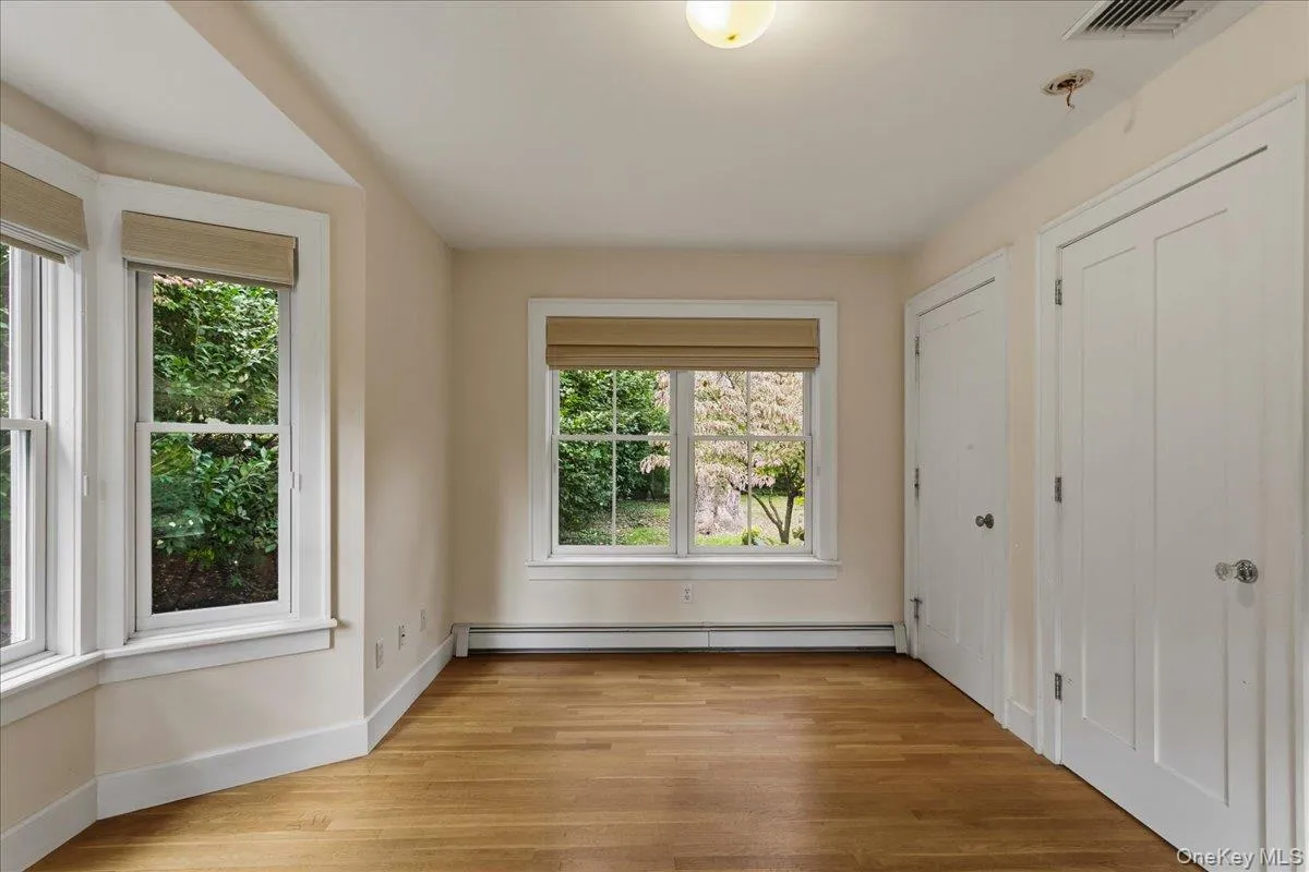 100 Whitlockville Road, Bedford, NY, 3 Bedrooms Bedrooms, 8 Rooms Rooms,3 BathroomsBathrooms,Residential,For Rent,Whitlockville,0,1037099 100 Whitlockville Road, Bedford, NY, 3 Bedrooms Bedrooms, 8 Rooms Rooms,3 BathroomsBathrooms,Residential,For Rent,Whitlockville,0,1037099