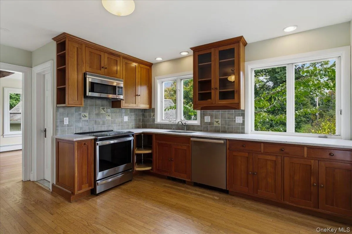 100 Whitlockville Road, Bedford, NY, 3 Bedrooms Bedrooms, 8 Rooms Rooms,3 BathroomsBathrooms,Residential,For Rent,Whitlockville,0,1037099 100 Whitlockville Road, Bedford, NY, 3 Bedrooms Bedrooms, 8 Rooms Rooms,3 BathroomsBathrooms,Residential,For Rent,Whitlockville,0,1037099