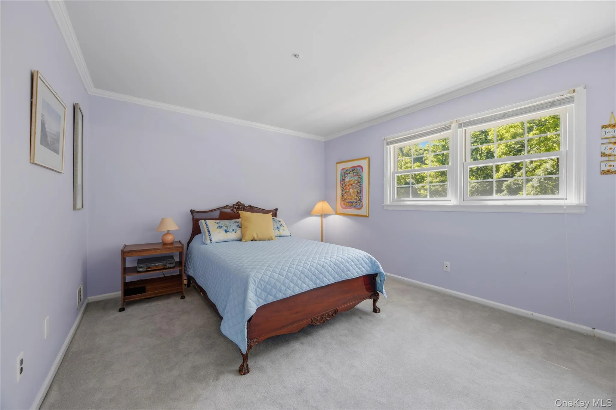 The Fifth bedroom with blinds and crown moldings. The Fifth bedroom with blinds and crown moldings.