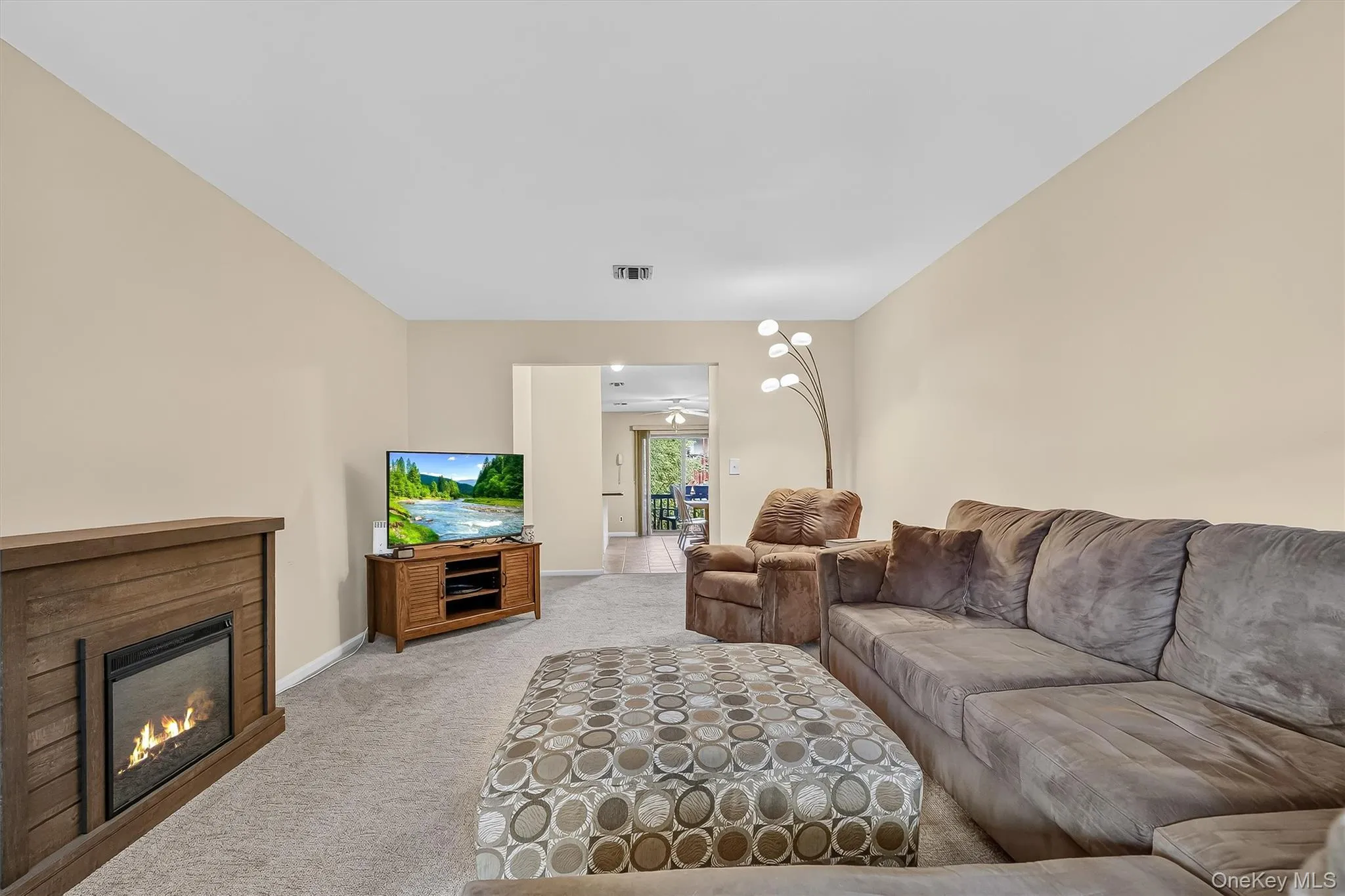 38 Milford Lane, Ramapo, NY, 2 Bedrooms Bedrooms, 7 Rooms Rooms,2 BathroomsBathrooms,Residential,For Rent,Milford,0,1037101 38 Milford Lane, Ramapo, NY, 2 Bedrooms Bedrooms, 7 Rooms Rooms,2 BathroomsBathrooms,Residential,For Rent,Milford,0,1037101