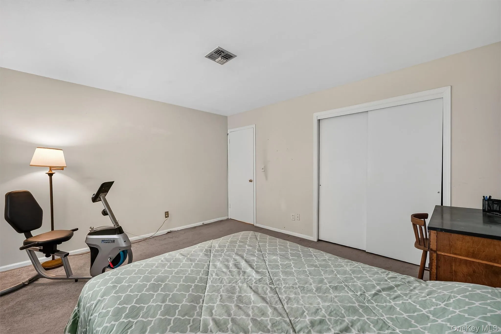 38 Milford Lane, Ramapo, NY, 2 Bedrooms Bedrooms, 7 Rooms Rooms,2 BathroomsBathrooms,Residential,For Rent,Milford,0,1037101 38 Milford Lane, Ramapo, NY, 2 Bedrooms Bedrooms, 7 Rooms Rooms,2 BathroomsBathrooms,Residential,For Rent,Milford,0,1037101