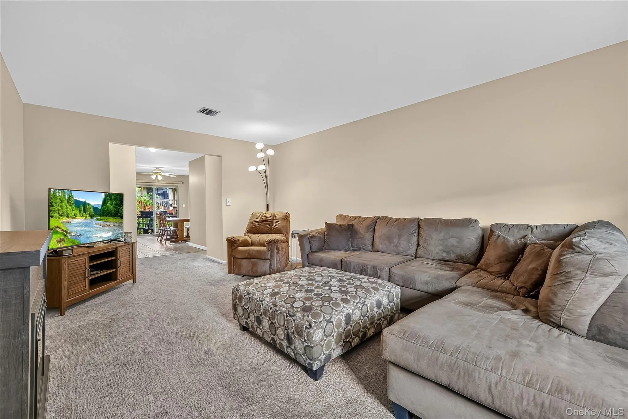 38 Milford Lane, Ramapo, NY, 2 Bedrooms Bedrooms, 7 Rooms Rooms,2 BathroomsBathrooms,Residential,For Rent,Milford,0,1037101 38 Milford Lane, Ramapo, NY, 2 Bedrooms Bedrooms, 7 Rooms Rooms,2 BathroomsBathrooms,Residential,For Rent,Milford,0,1037101