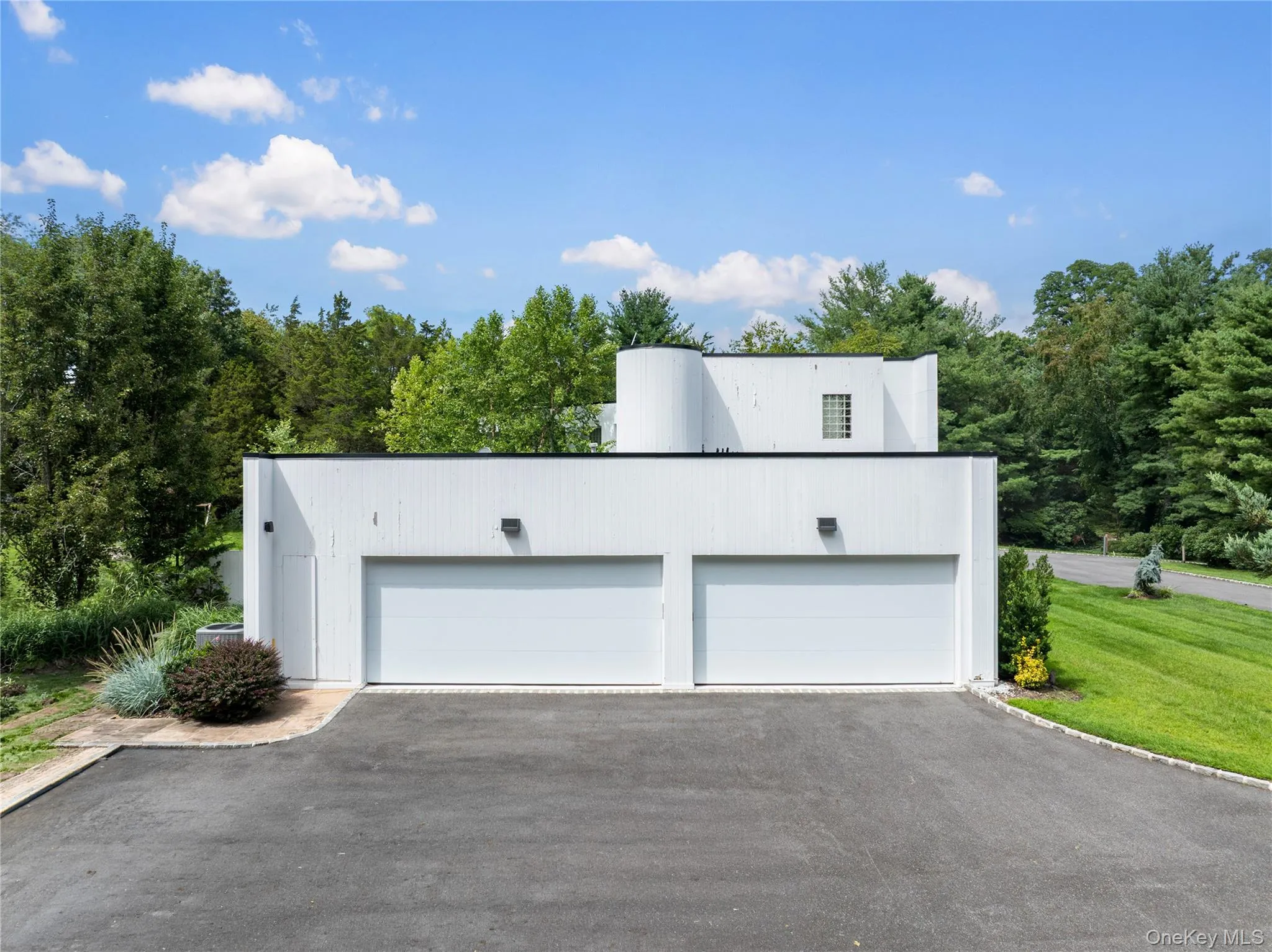 1 Vista Drive, Oyster Bay, NY, 6 Bedrooms Bedrooms, 10 Rooms Rooms,6 BathroomsBathrooms,Residential,For Rent,Vista,0,1037102 1 Vista Drive, Oyster Bay, NY, 6 Bedrooms Bedrooms, 10 Rooms Rooms,6 BathroomsBathrooms,Residential,For Rent,Vista,0,1037102