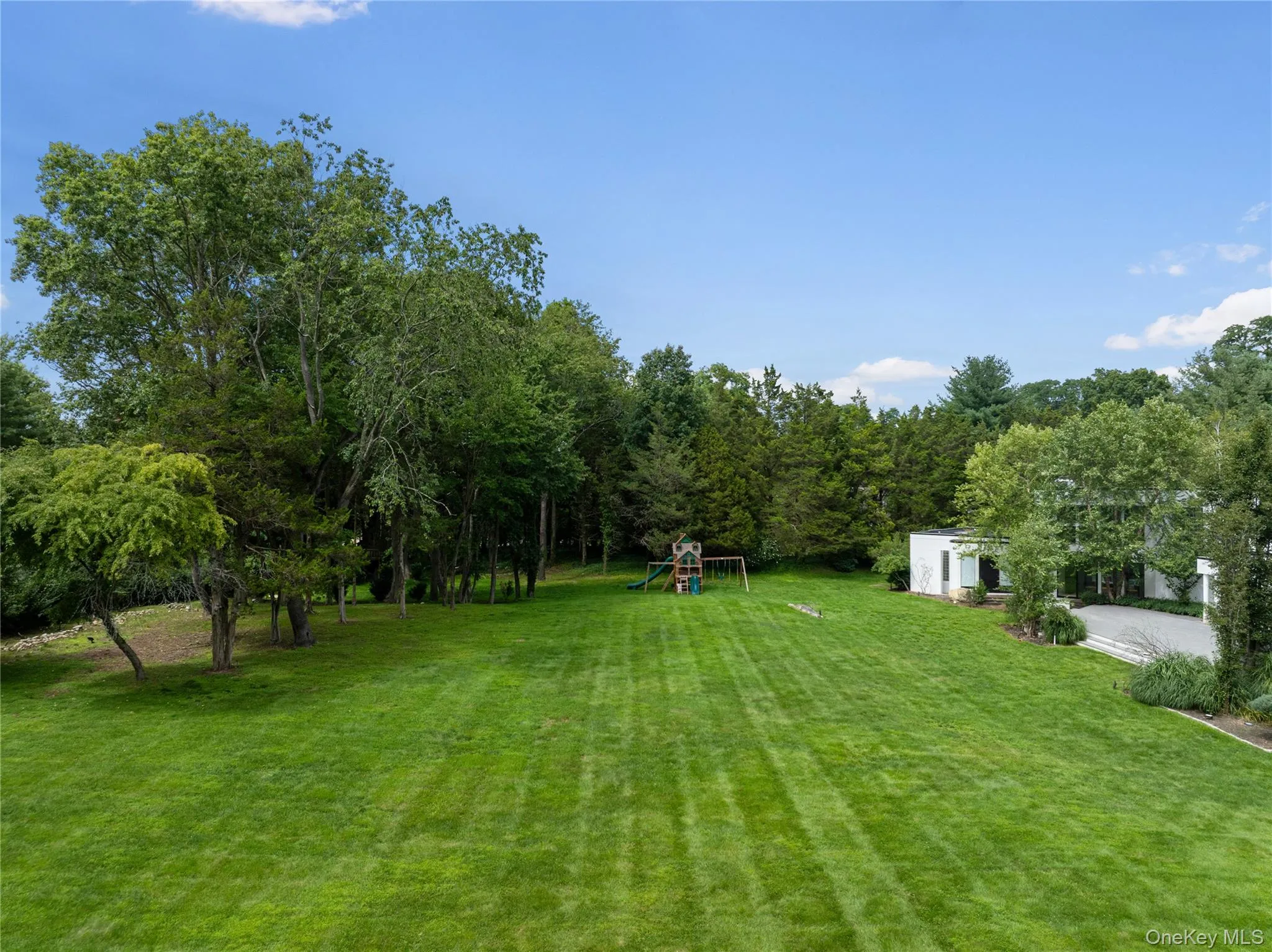 1 Vista Drive, Oyster Bay, NY, 6 Bedrooms Bedrooms, 10 Rooms Rooms,6 BathroomsBathrooms,Residential,For Rent,Vista,0,1037102 1 Vista Drive, Oyster Bay, NY, 6 Bedrooms Bedrooms, 10 Rooms Rooms,6 BathroomsBathrooms,Residential,For Rent,Vista,0,1037102