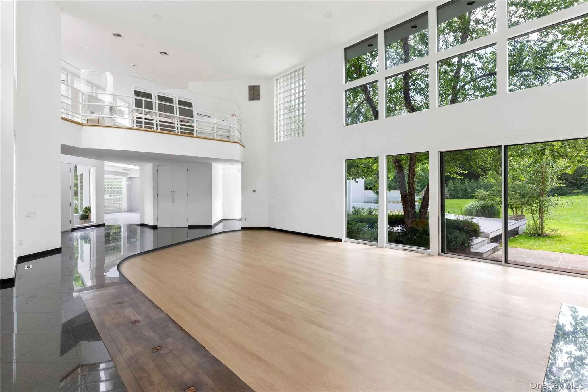 1 Vista Drive, Oyster Bay, NY, 6 Bedrooms Bedrooms, 10 Rooms Rooms,6 BathroomsBathrooms,Residential,For Rent,Vista,0,1037102 1 Vista Drive, Oyster Bay, NY, 6 Bedrooms Bedrooms, 10 Rooms Rooms,6 BathroomsBathrooms,Residential,For Rent,Vista,0,1037102