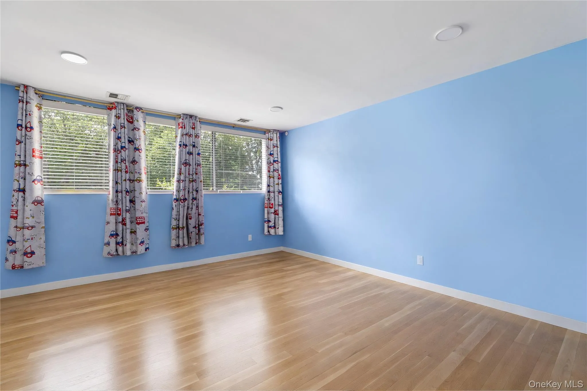 1 Vista Drive, Oyster Bay, NY, 6 Bedrooms Bedrooms, 10 Rooms Rooms,6 BathroomsBathrooms,Residential,For Rent,Vista,0,1037102 1 Vista Drive, Oyster Bay, NY, 6 Bedrooms Bedrooms, 10 Rooms Rooms,6 BathroomsBathrooms,Residential,For Rent,Vista,0,1037102