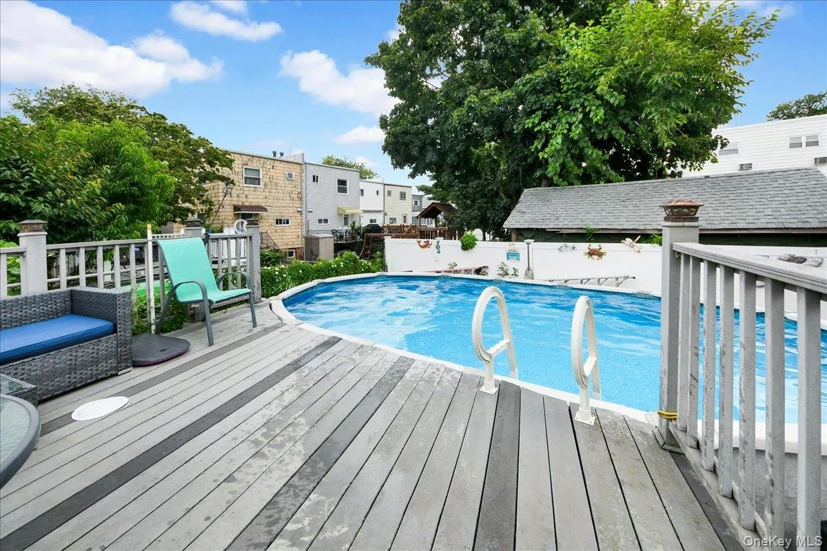 3161 Wissman Avenue, New York, NY, 2 Bedrooms Bedrooms, 6 Rooms Rooms,1 BathroomBathrooms,Residential,For Rent,Wissman,0,1037106 3161 Wissman Avenue, New York, NY, 2 Bedrooms Bedrooms, 6 Rooms Rooms,1 BathroomBathrooms,Residential,For Rent,Wissman,0,1037106