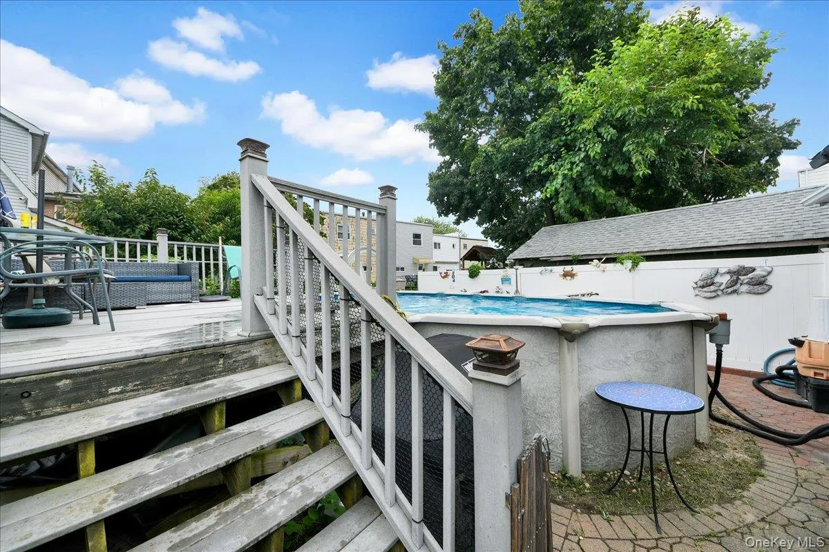 3161 Wissman Avenue, New York, NY, 2 Bedrooms Bedrooms, 6 Rooms Rooms,1 BathroomBathrooms,Residential,For Rent,Wissman,0,1037106 3161 Wissman Avenue, New York, NY, 2 Bedrooms Bedrooms, 6 Rooms Rooms,1 BathroomBathrooms,Residential,For Rent,Wissman,0,1037106