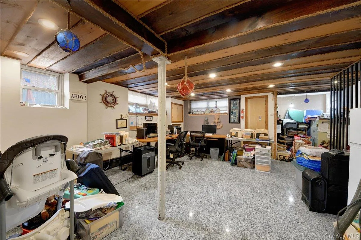 3161 Wissman Avenue, New York, NY, 2 Bedrooms Bedrooms, 6 Rooms Rooms,1 BathroomBathrooms,Residential,For Rent,Wissman,0,1037106 3161 Wissman Avenue, New York, NY, 2 Bedrooms Bedrooms, 6 Rooms Rooms,1 BathroomBathrooms,Residential,For Rent,Wissman,0,1037106