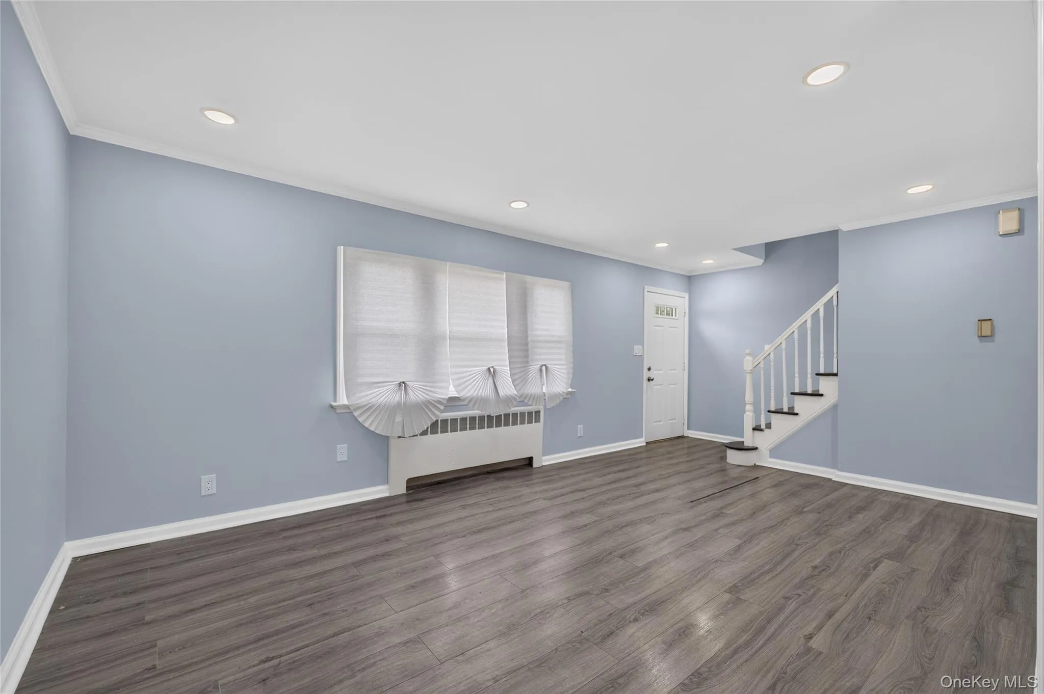 121 Sheridan Avenue, North Hempstead, NY, 4 Bedrooms Bedrooms, 7 Rooms Rooms,2 BathroomsBathrooms,Residential Lease,For Rent,Sheridan,0,1037110 121 Sheridan Avenue, North Hempstead, NY, 4 Bedrooms Bedrooms, 7 Rooms Rooms,2 BathroomsBathrooms,Residential Lease,For Rent,Sheridan,0,1037110