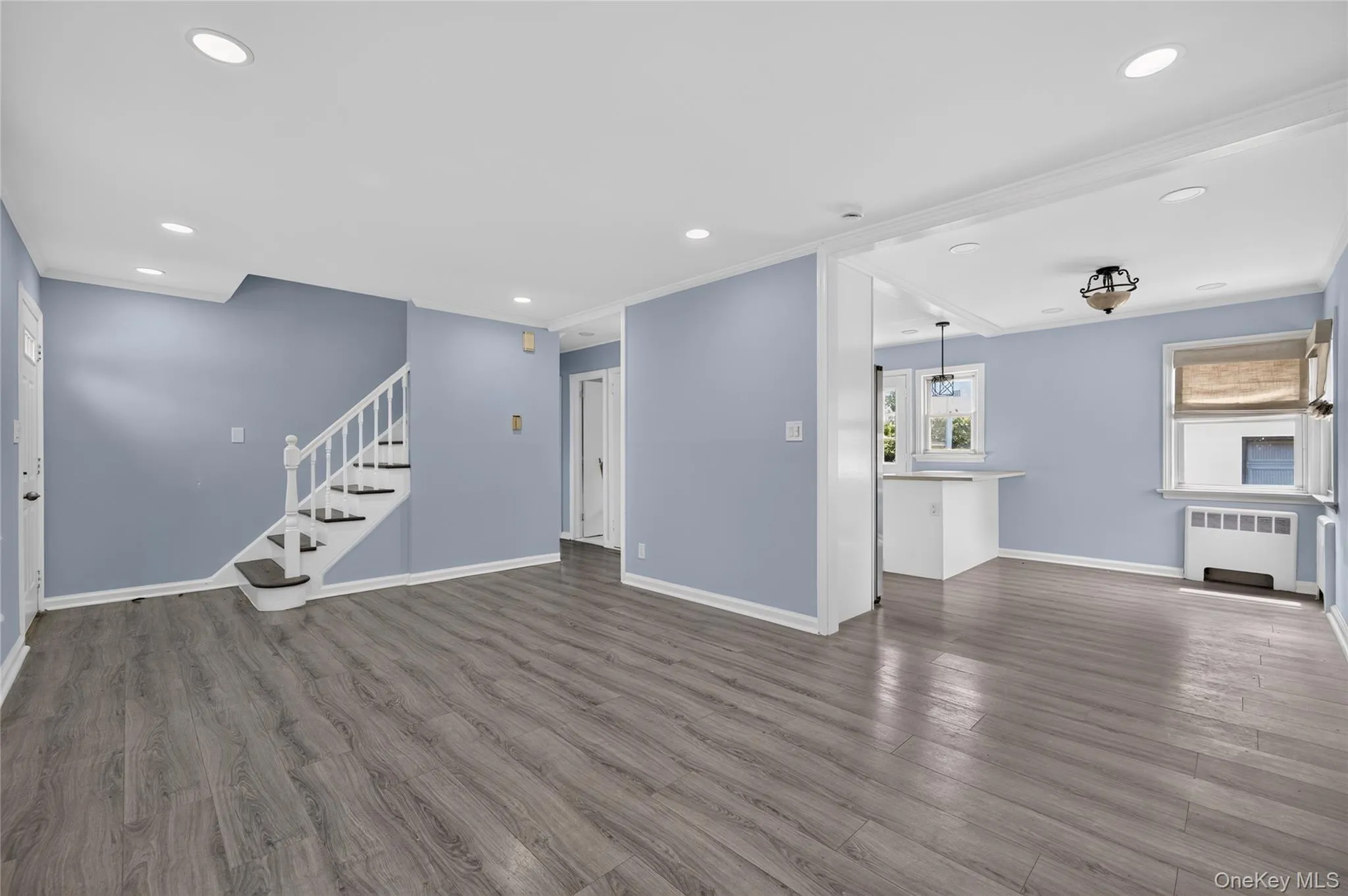 121 Sheridan Avenue, North Hempstead, NY, 4 Bedrooms Bedrooms, 7 Rooms Rooms,2 BathroomsBathrooms,Residential Lease,For Rent,Sheridan,0,1037110 121 Sheridan Avenue, North Hempstead, NY, 4 Bedrooms Bedrooms, 7 Rooms Rooms,2 BathroomsBathrooms,Residential Lease,For Rent,Sheridan,0,1037110