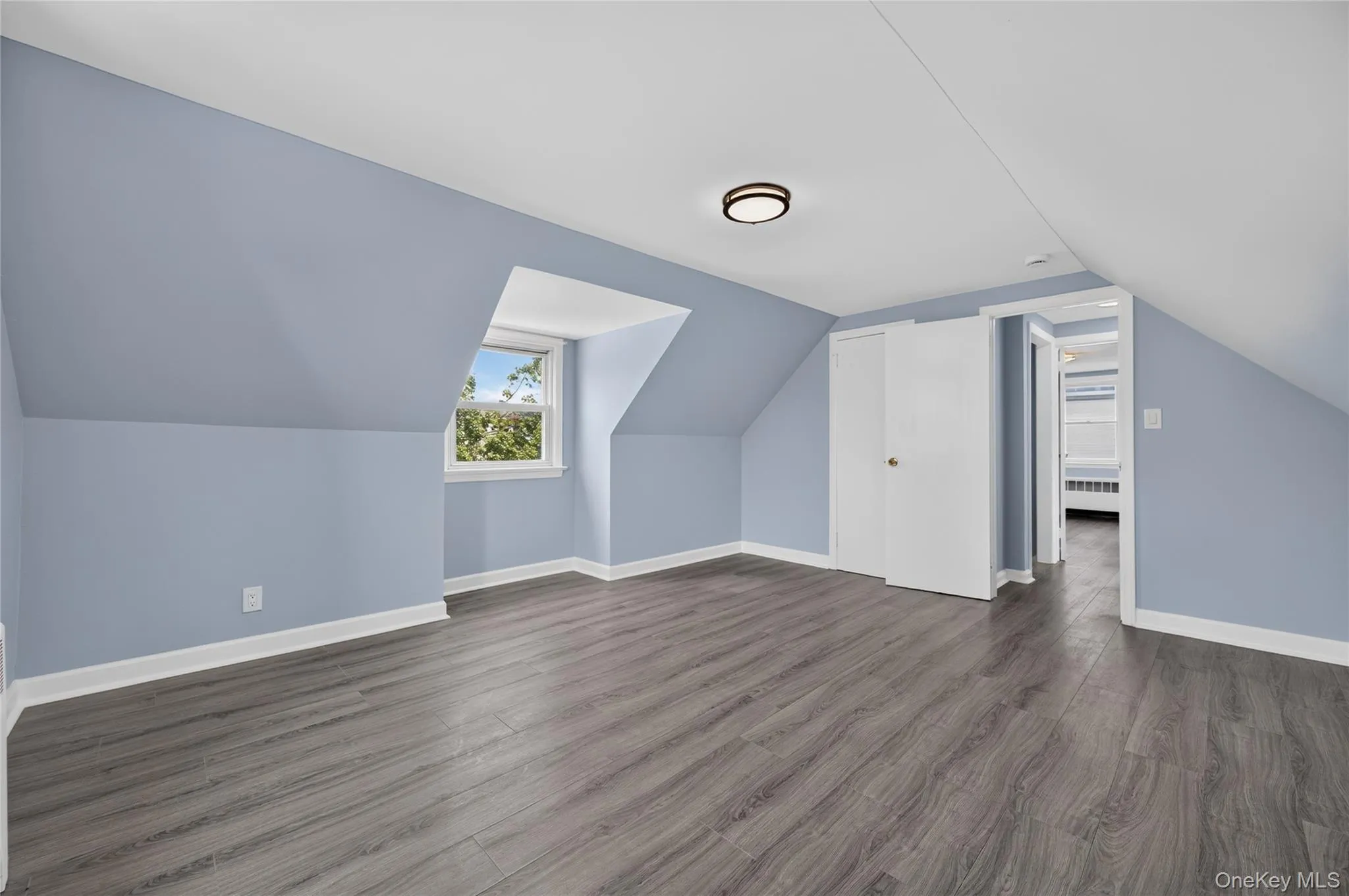 121 Sheridan Avenue, North Hempstead, NY, 4 Bedrooms Bedrooms, 7 Rooms Rooms,2 BathroomsBathrooms,Residential Lease,For Rent,Sheridan,0,1037110 121 Sheridan Avenue, North Hempstead, NY, 4 Bedrooms Bedrooms, 7 Rooms Rooms,2 BathroomsBathrooms,Residential Lease,For Rent,Sheridan,0,1037110