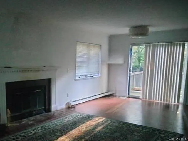 2 President Street, East Hampton, NY, 3 Bedrooms Bedrooms, 7 Rooms Rooms,2 BathroomsBathrooms,Residential,For Rent,President,0,1037111 2 President Street, East Hampton, NY, 3 Bedrooms Bedrooms, 7 Rooms Rooms,2 BathroomsBathrooms,Residential,For Rent,President,0,1037111