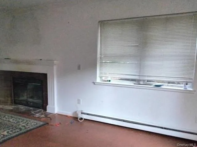 2 President Street, East Hampton, NY, 3 Bedrooms Bedrooms, 7 Rooms Rooms,2 BathroomsBathrooms,Residential,For Rent,President,0,1037111 2 President Street, East Hampton, NY, 3 Bedrooms Bedrooms, 7 Rooms Rooms,2 BathroomsBathrooms,Residential,For Rent,President,0,1037111