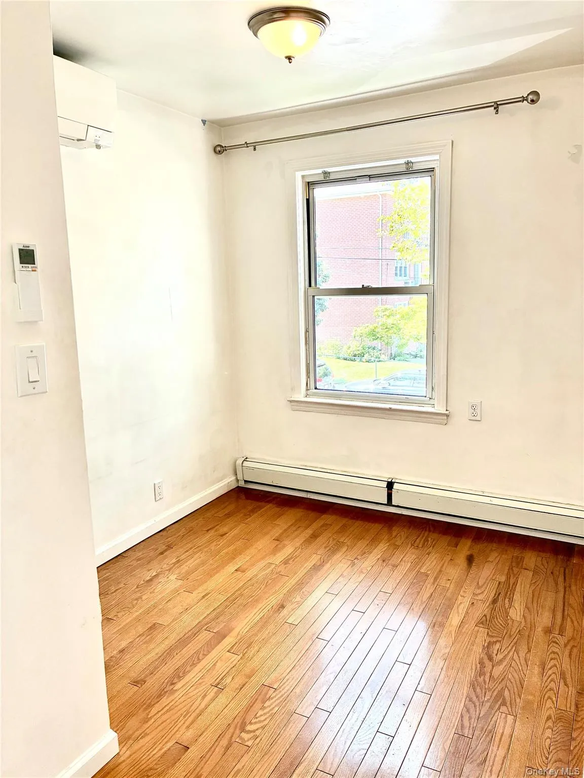 77-47 166th Street, New York, NY, 4 Bedrooms Bedrooms, 6 Rooms Rooms,1 BathroomBathrooms,Residential Lease,For Rent,166th,0,1037112 77-47 166th Street, New York, NY, 4 Bedrooms Bedrooms, 6 Rooms Rooms,1 BathroomBathrooms,Residential Lease,For Rent,166th,0,1037112