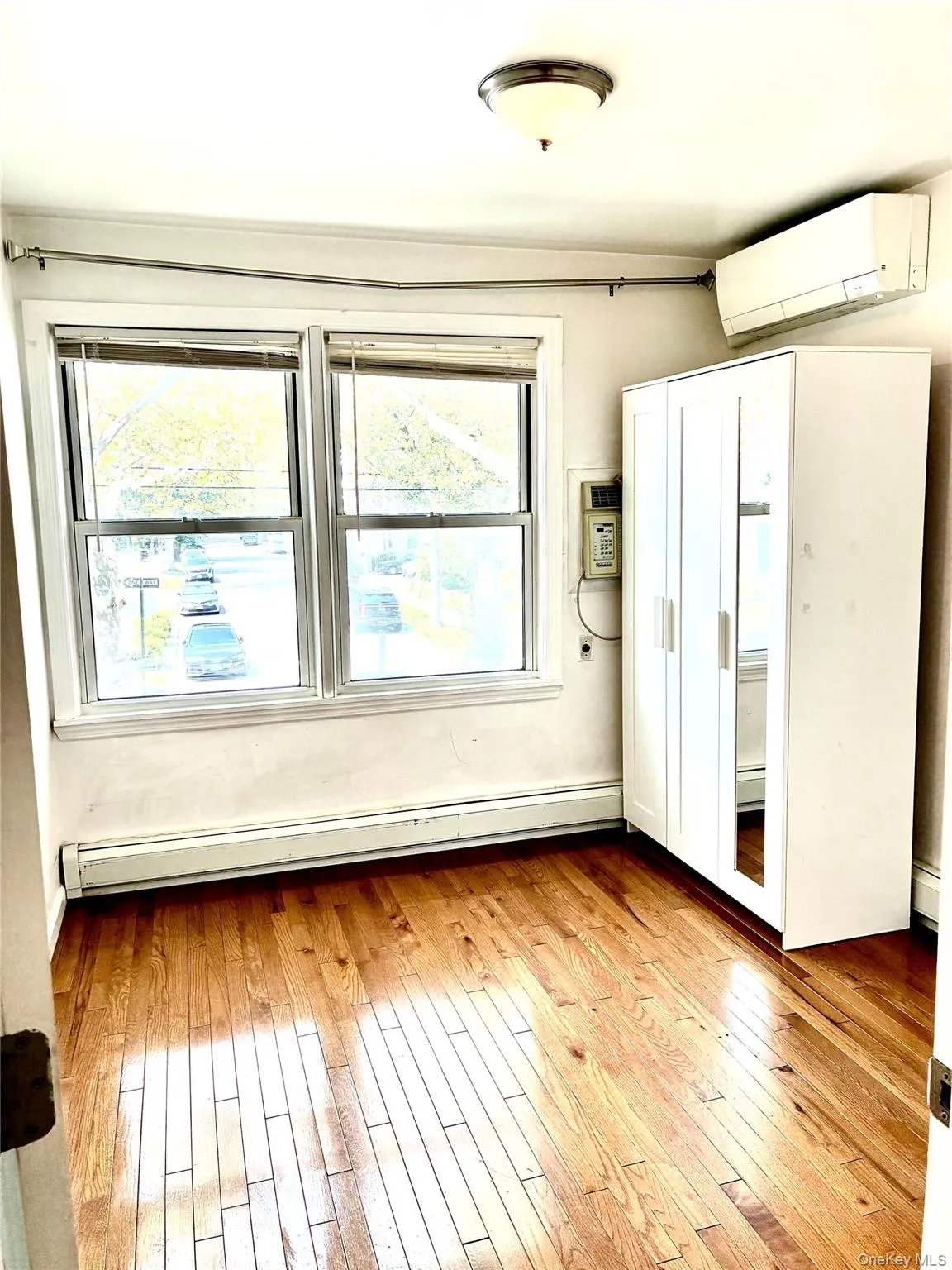 77-47 166th Street, New York, NY, 4 Bedrooms Bedrooms, 6 Rooms Rooms,1 BathroomBathrooms,Residential Lease,For Rent,166th,0,1037112 77-47 166th Street, New York, NY, 4 Bedrooms Bedrooms, 6 Rooms Rooms,1 BathroomBathrooms,Residential Lease,For Rent,166th,0,1037112