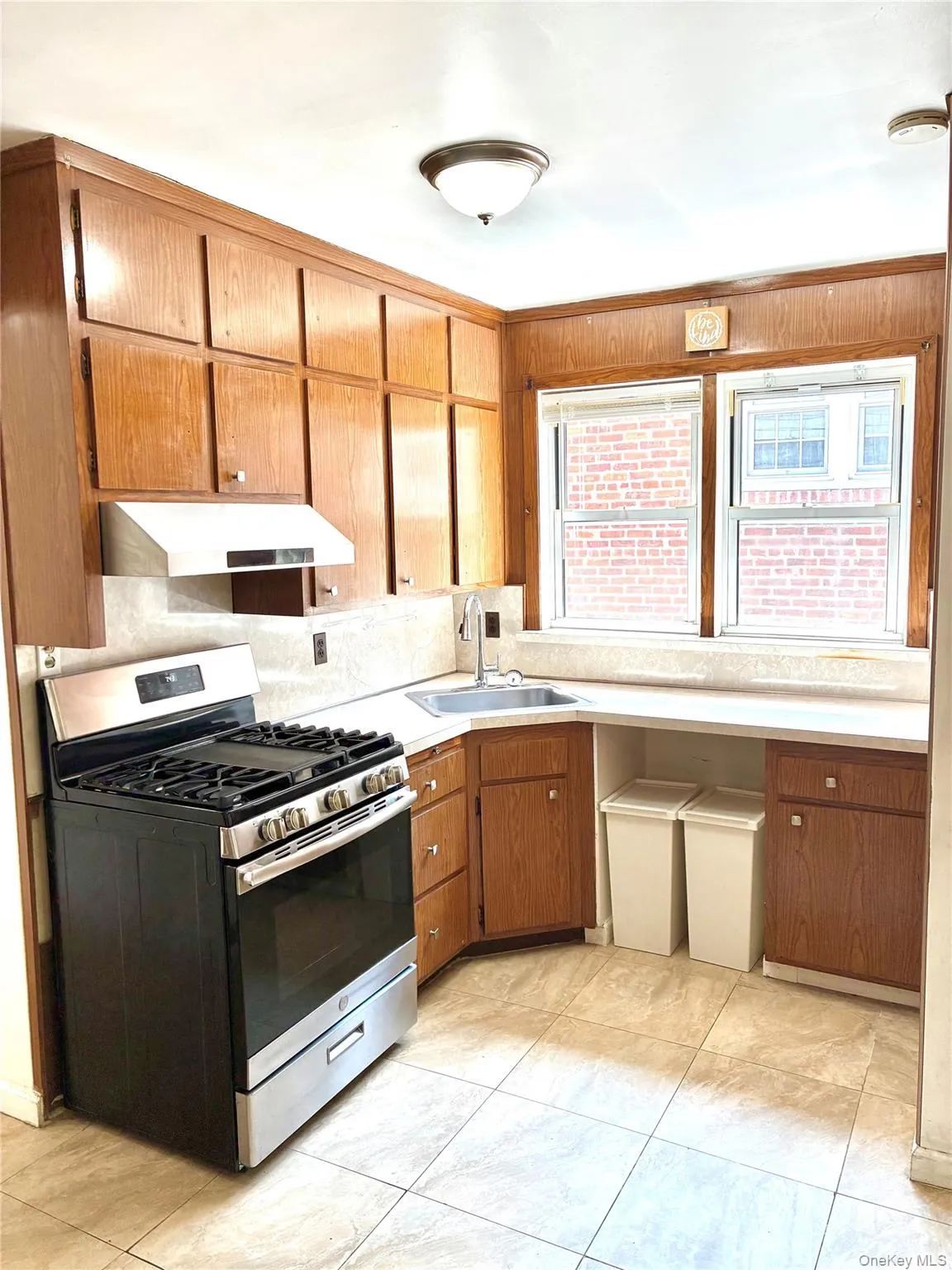 77-47 166th Street, New York, NY, 4 Bedrooms Bedrooms, 6 Rooms Rooms,1 BathroomBathrooms,Residential Lease,For Rent,166th,0,1037112 77-47 166th Street, New York, NY, 4 Bedrooms Bedrooms, 6 Rooms Rooms,1 BathroomBathrooms,Residential Lease,For Rent,166th,0,1037112