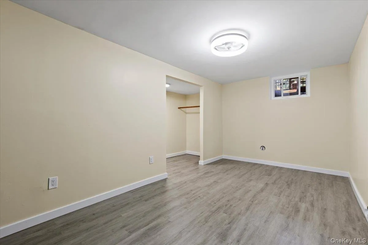 11614 Nashville Boulevard, New York, NY, 3 Bedrooms Bedrooms, 8 Rooms Rooms,2 BathroomsBathrooms,Residential,For Rent,Nashville,0,1037117 11614 Nashville Boulevard, New York, NY, 3 Bedrooms Bedrooms, 8 Rooms Rooms,2 BathroomsBathrooms,Residential,For Rent,Nashville,0,1037117