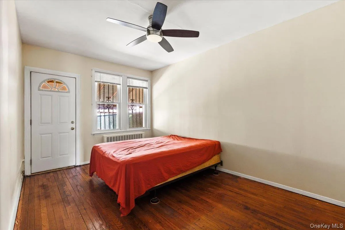 11614 Nashville Boulevard, New York, NY, 3 Bedrooms Bedrooms, 8 Rooms Rooms,2 BathroomsBathrooms,Residential,For Rent,Nashville,0,1037117 11614 Nashville Boulevard, New York, NY, 3 Bedrooms Bedrooms, 8 Rooms Rooms,2 BathroomsBathrooms,Residential,For Rent,Nashville,0,1037117