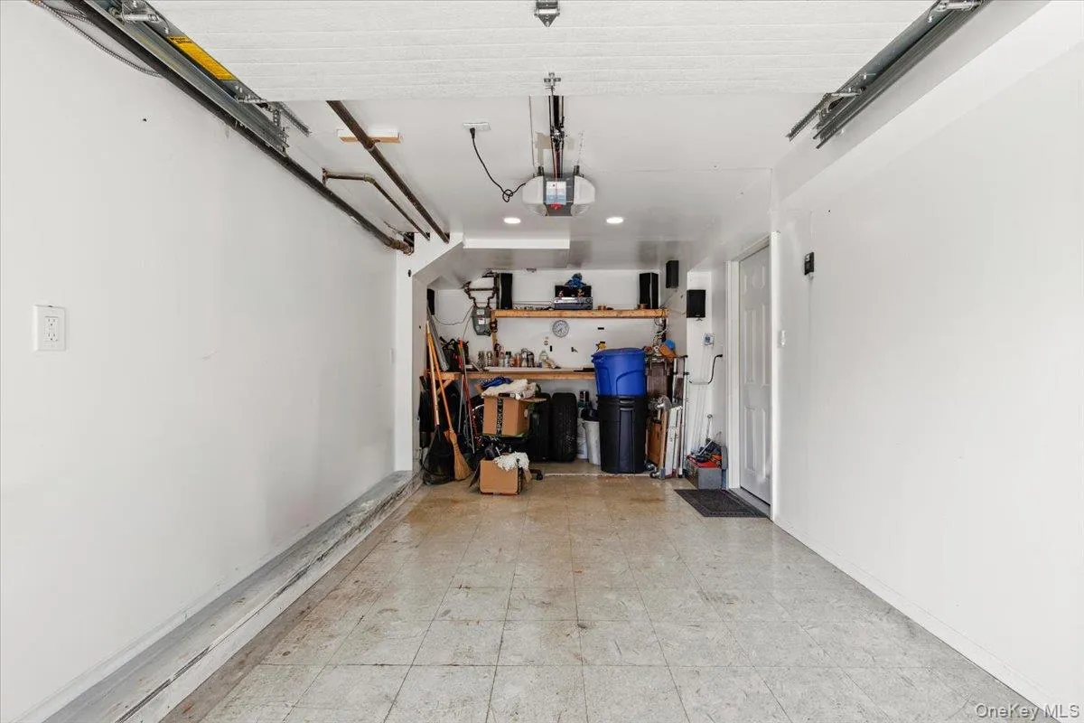 11614 Nashville Boulevard, New York, NY, 3 Bedrooms Bedrooms, 8 Rooms Rooms,2 BathroomsBathrooms,Residential,For Rent,Nashville,0,1037117 11614 Nashville Boulevard, New York, NY, 3 Bedrooms Bedrooms, 8 Rooms Rooms,2 BathroomsBathrooms,Residential,For Rent,Nashville,0,1037117