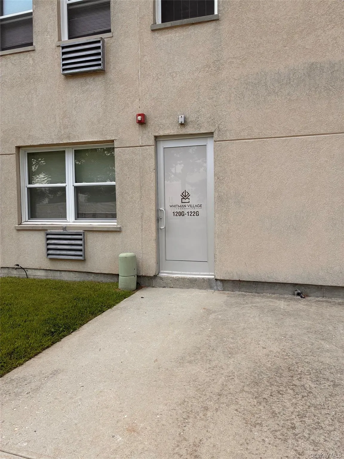 Exterior entry door Exterior entry door