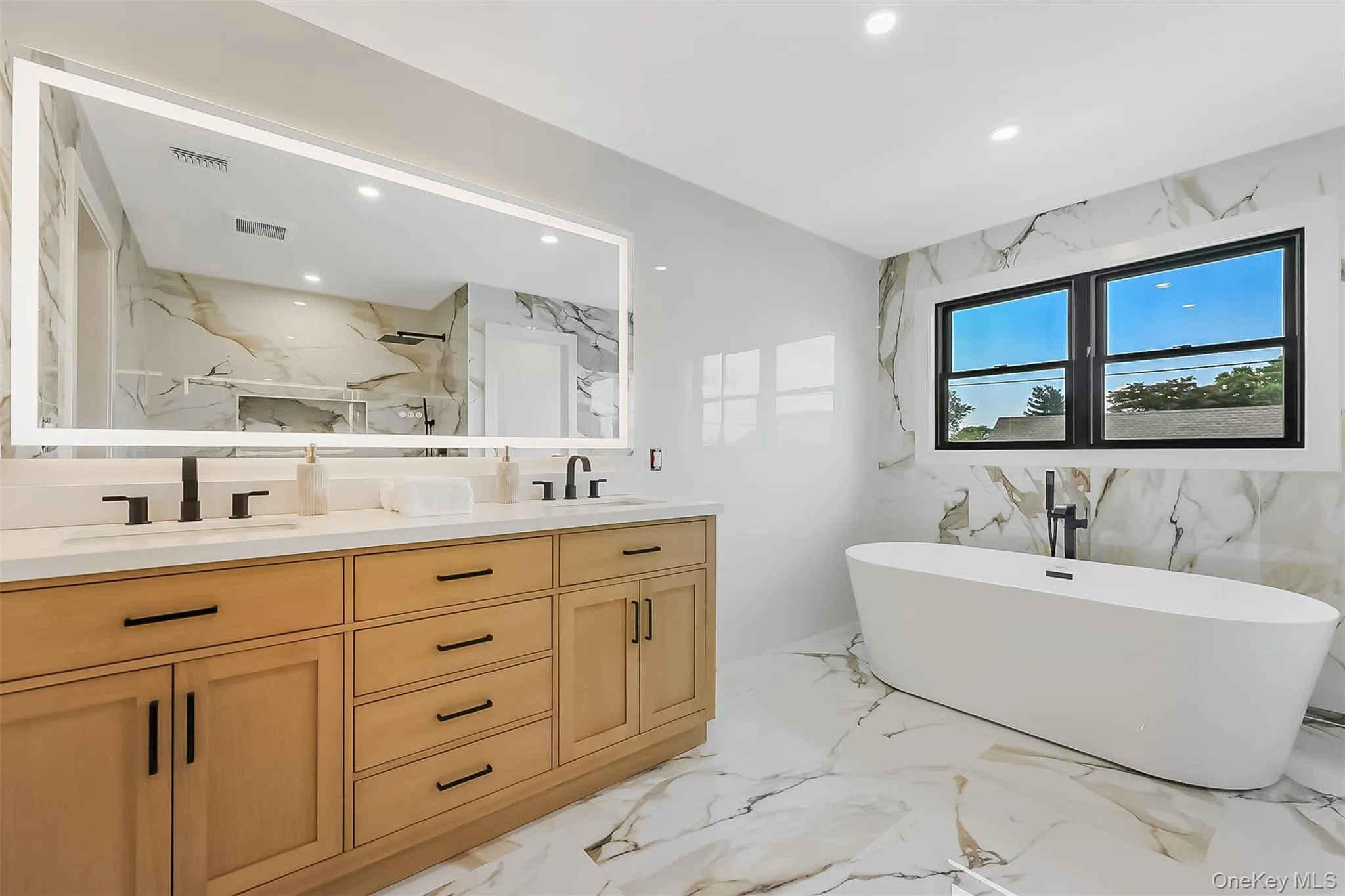 12 Slate Lane, Hempstead, NY, 6 Bedrooms Bedrooms, 10 Rooms Rooms,4 BathroomsBathrooms,Residential,For Rent,Slate,0,1037126 12 Slate Lane, Hempstead, NY, 6 Bedrooms Bedrooms, 10 Rooms Rooms,4 BathroomsBathrooms,Residential,For Rent,Slate,0,1037126