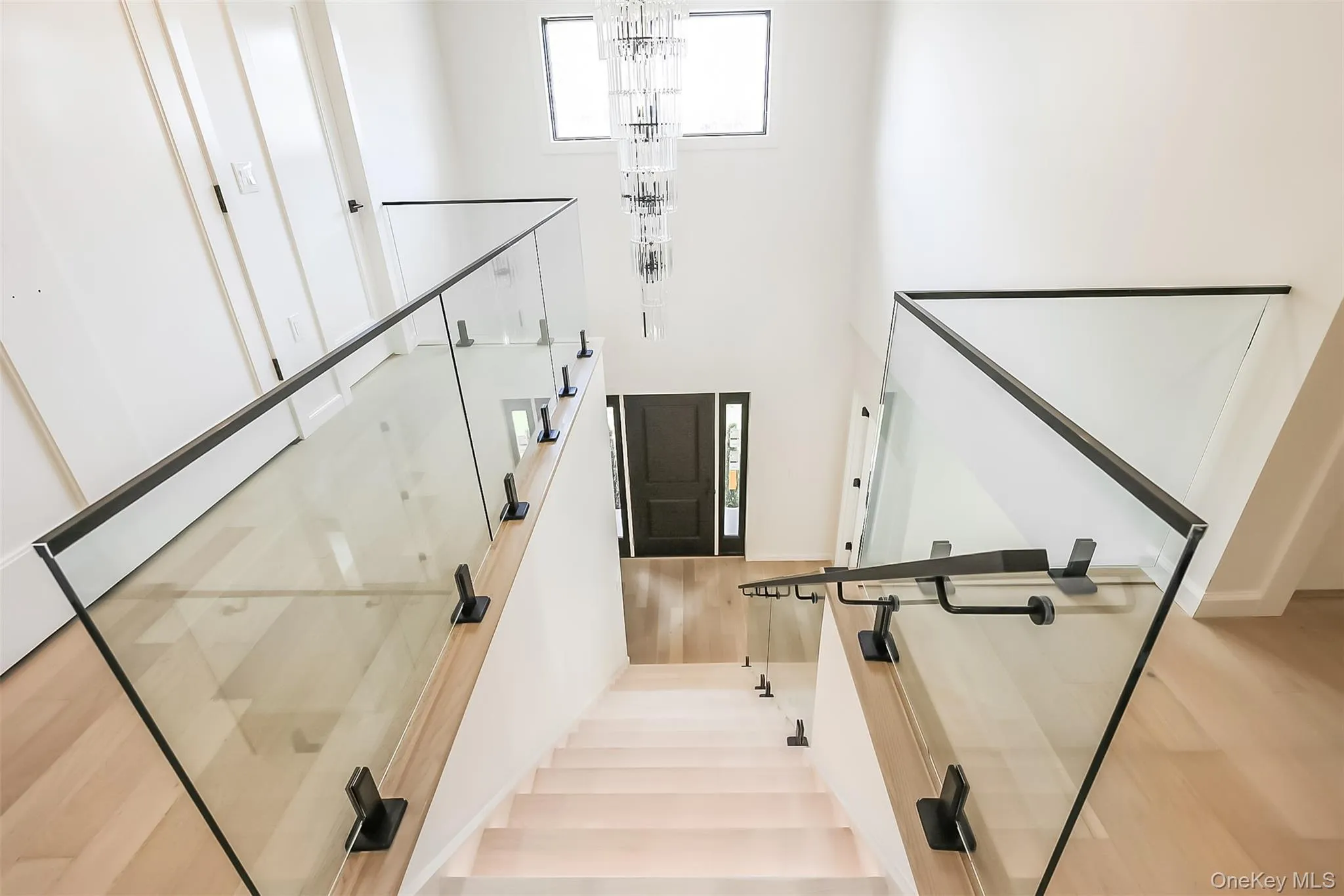 12 Slate Lane, Hempstead, NY, 6 Bedrooms Bedrooms, 10 Rooms Rooms,4 BathroomsBathrooms,Residential,For Rent,Slate,0,1037126 12 Slate Lane, Hempstead, NY, 6 Bedrooms Bedrooms, 10 Rooms Rooms,4 BathroomsBathrooms,Residential,For Rent,Slate,0,1037126