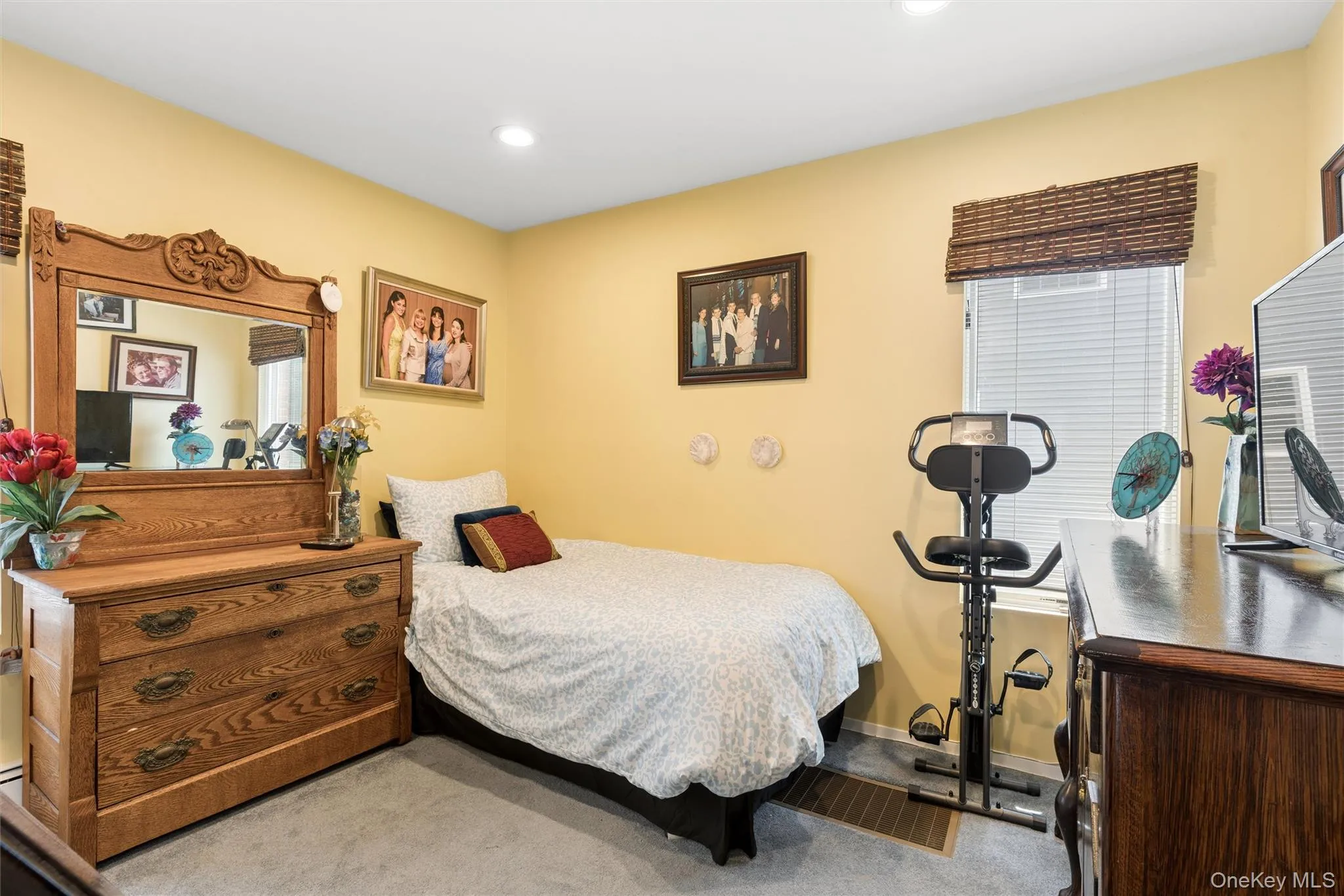 22 Briarcliff Drive, Hempstead, NY, 3 Bedrooms Bedrooms, 8 Rooms Rooms,2 BathroomsBathrooms,Residential,For Rent,Briarcliff,0,1037127 22 Briarcliff Drive, Hempstead, NY, 3 Bedrooms Bedrooms, 8 Rooms Rooms,2 BathroomsBathrooms,Residential,For Rent,Briarcliff,0,1037127
