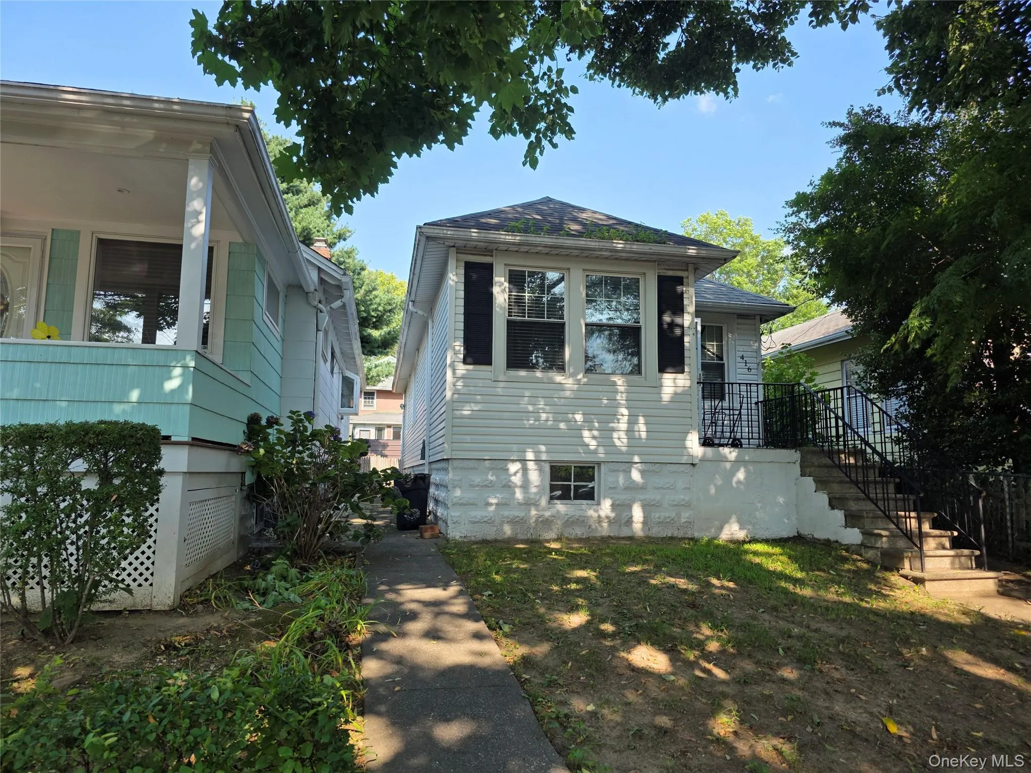416 Minnieford Avenue, New York, NY, 2 Bedrooms Bedrooms, 5 Rooms Rooms,1 BathroomBathrooms,Residential,For Rent,Minnieford,0,1037128 416 Minnieford Avenue, New York, NY, 2 Bedrooms Bedrooms, 5 Rooms Rooms,1 BathroomBathrooms,Residential,For Rent,Minnieford,0,1037128