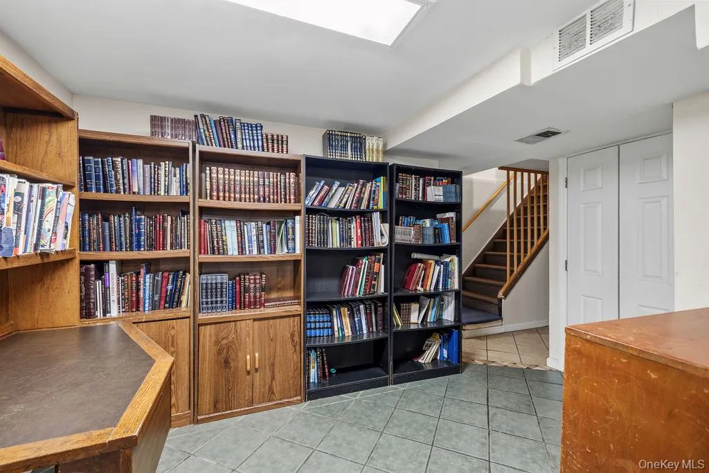 19 Glenbrook Road, Ramapo, NY, 5 Bedrooms Bedrooms, 10 Rooms Rooms,3 BathroomsBathrooms,Residential,For Rent,Glenbrook,0,1037132 19 Glenbrook Road, Ramapo, NY, 5 Bedrooms Bedrooms, 10 Rooms Rooms,3 BathroomsBathrooms,Residential,For Rent,Glenbrook,0,1037132