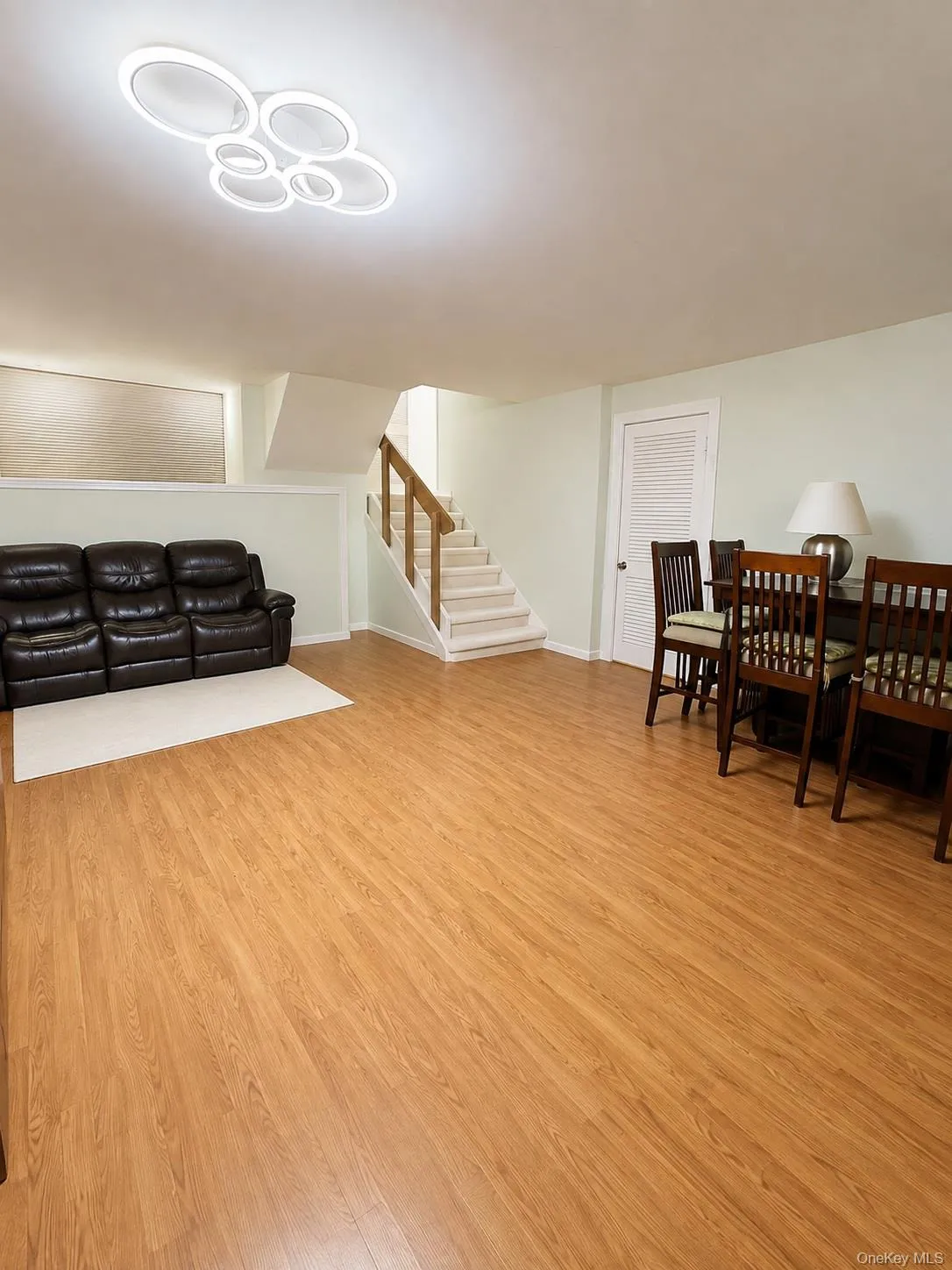 27 Barrypark Court, North Hempstead, NY, 4 Bedrooms Bedrooms, 11 Rooms Rooms,3 BathroomsBathrooms,Residential,For Rent,Barrypark,0,1037139 27 Barrypark Court, North Hempstead, NY, 4 Bedrooms Bedrooms, 11 Rooms Rooms,3 BathroomsBathrooms,Residential,For Rent,Barrypark,0,1037139