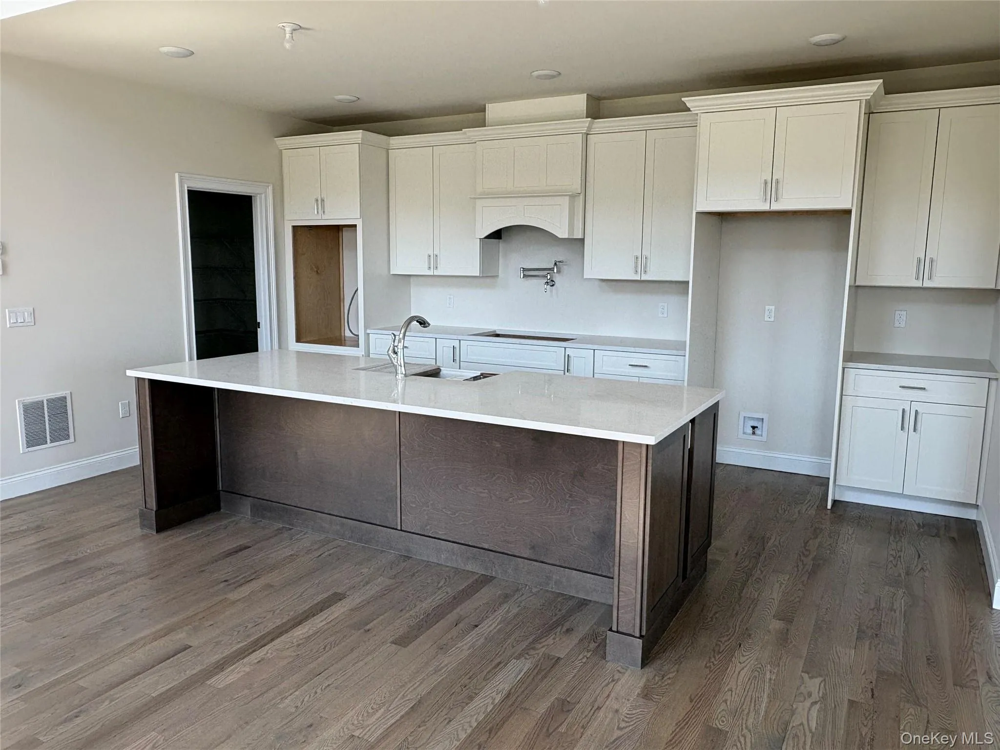 38 Dartmouth Drive, Poughkeepsie (town), NY, 4 Bedrooms Bedrooms, 8 Rooms Rooms,4 BathroomsBathrooms,Residential,For Rent,Dartmouth,0,1037142 38 Dartmouth Drive, Poughkeepsie (town), NY, 4 Bedrooms Bedrooms, 8 Rooms Rooms,4 BathroomsBathrooms,Residential,For Rent,Dartmouth,0,1037142